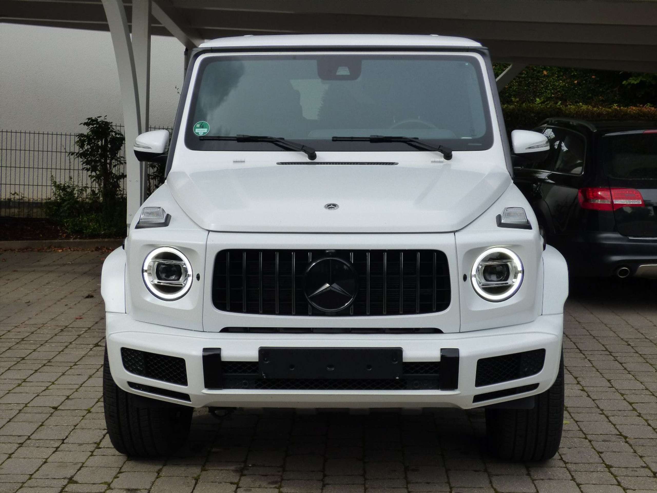 Mercedes-Benz - G 500