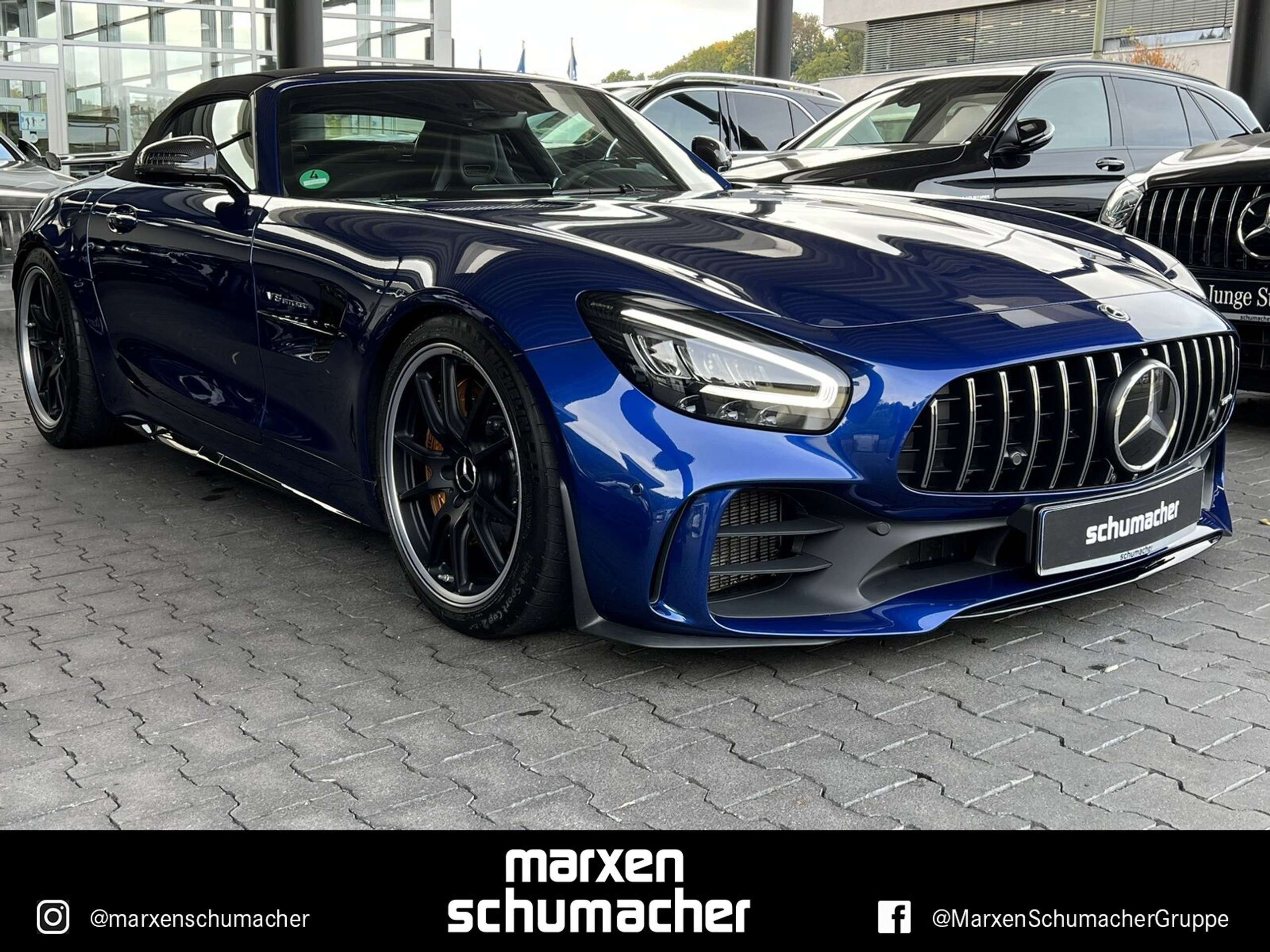 Mercedes-Benz - AMG GT