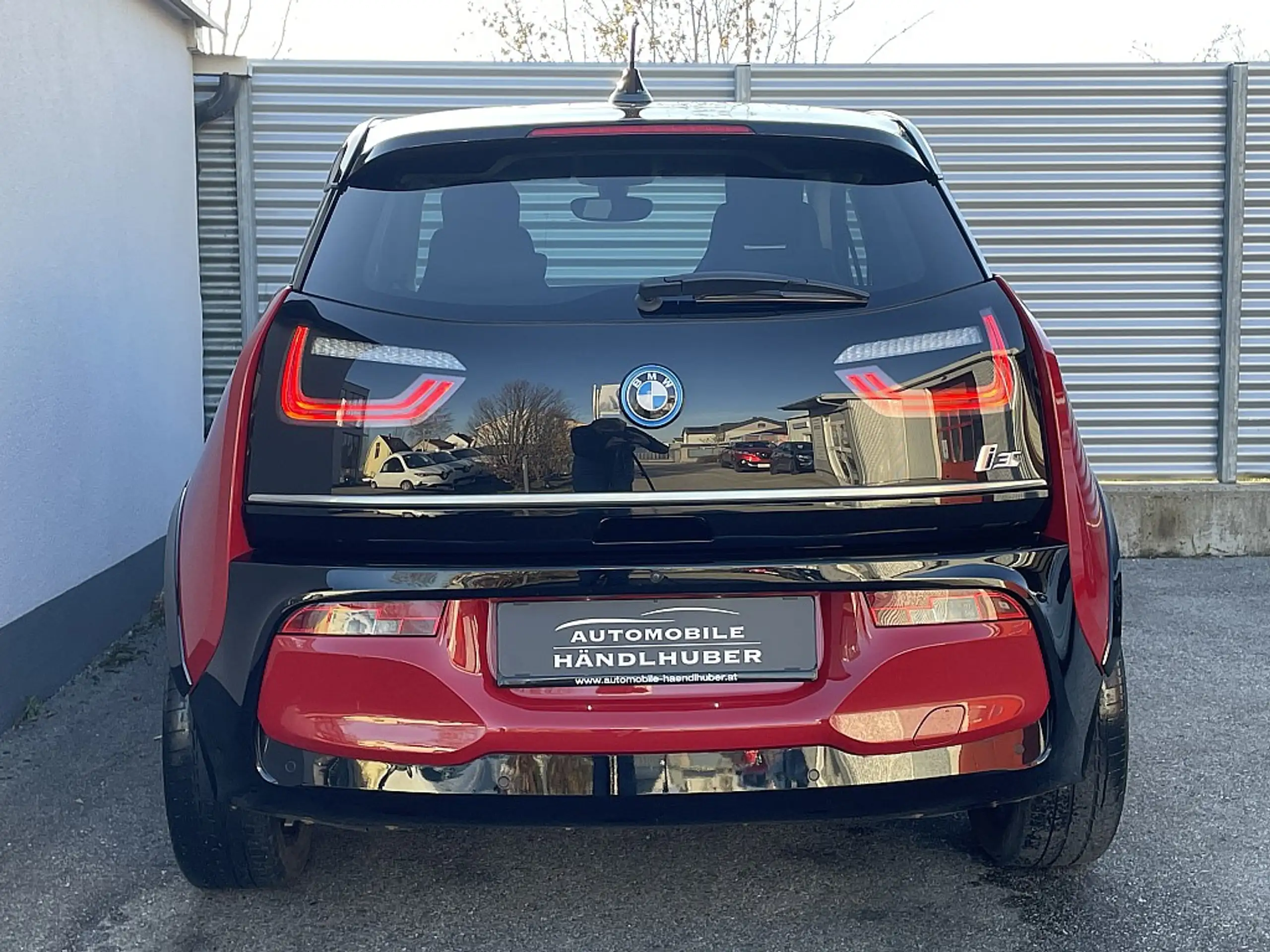 BMW - i3