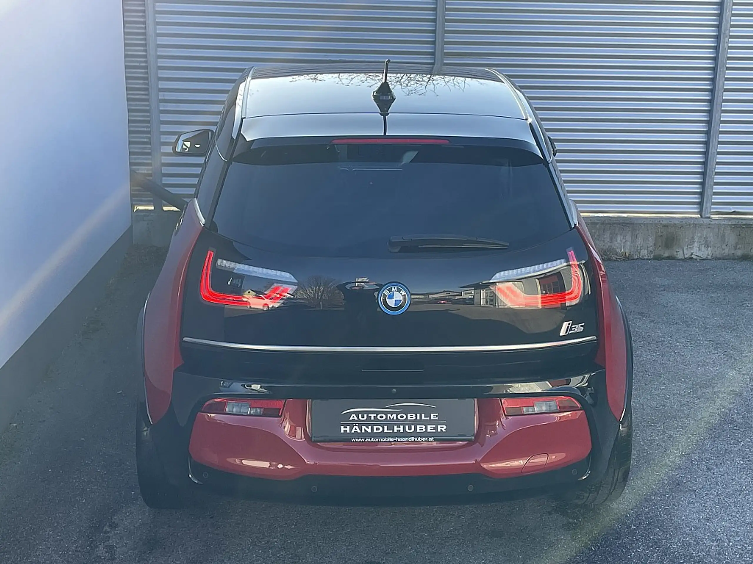 BMW - i3