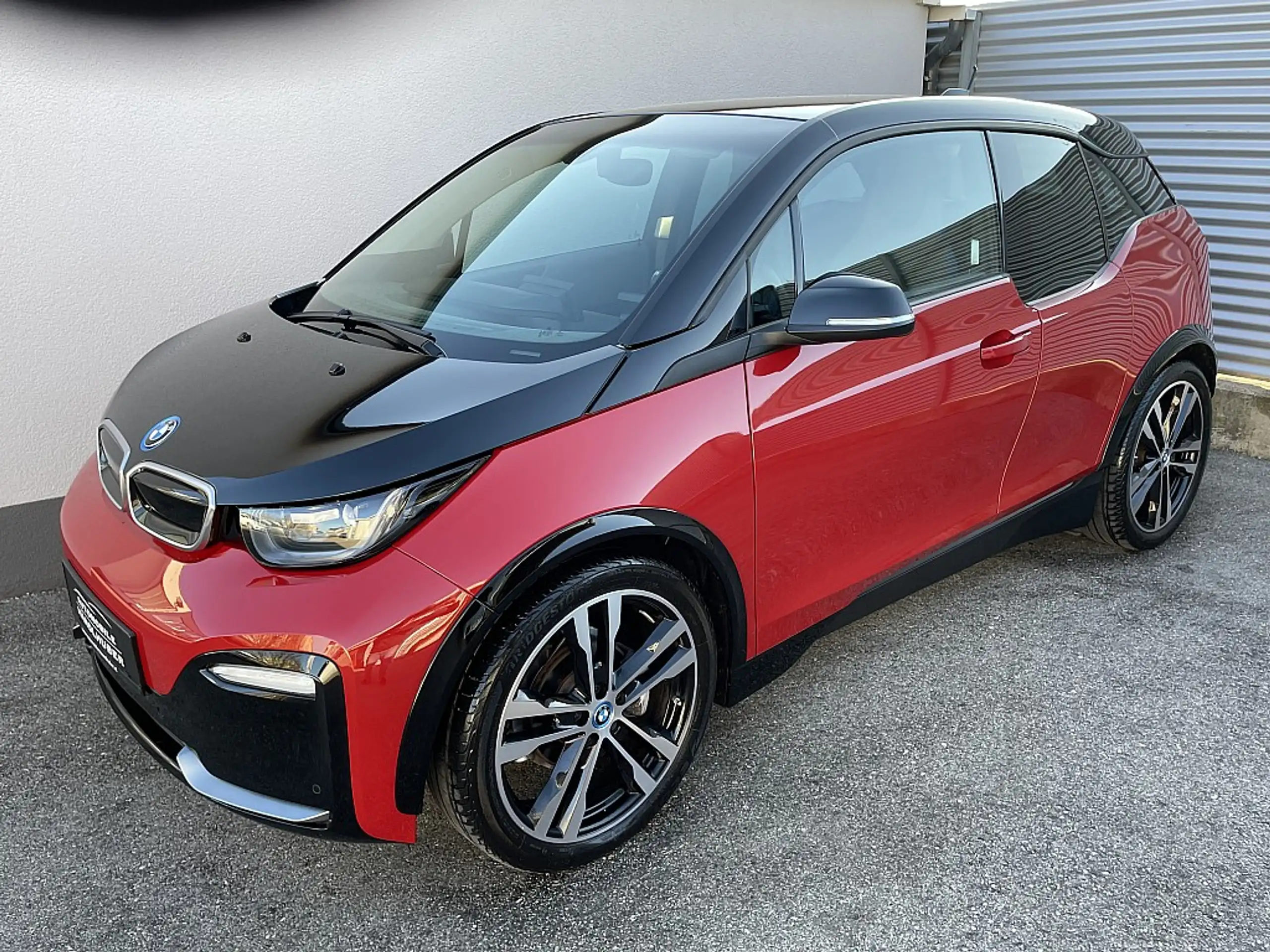 BMW - i3