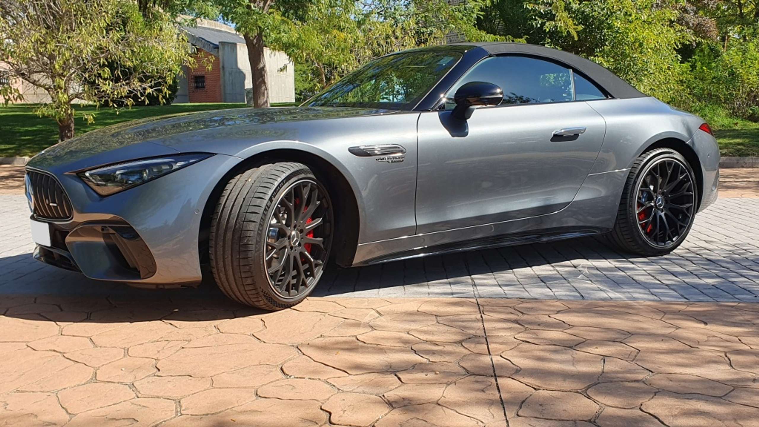 Mercedes-Benz - SL 55 AMG