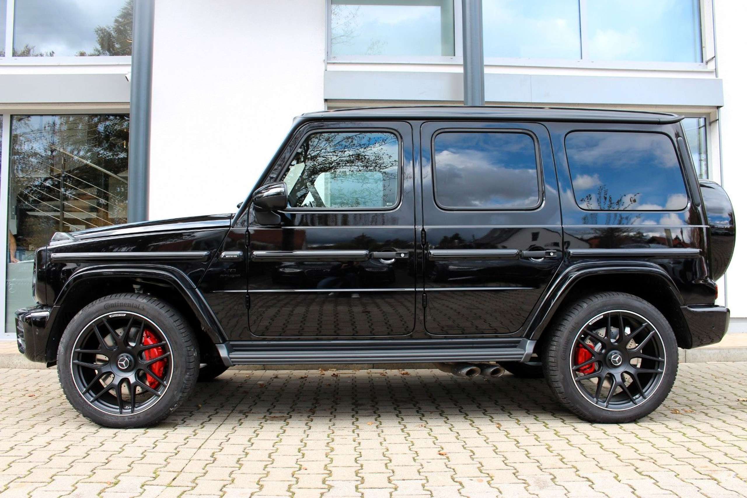 Mercedes-Benz - G 63 AMG