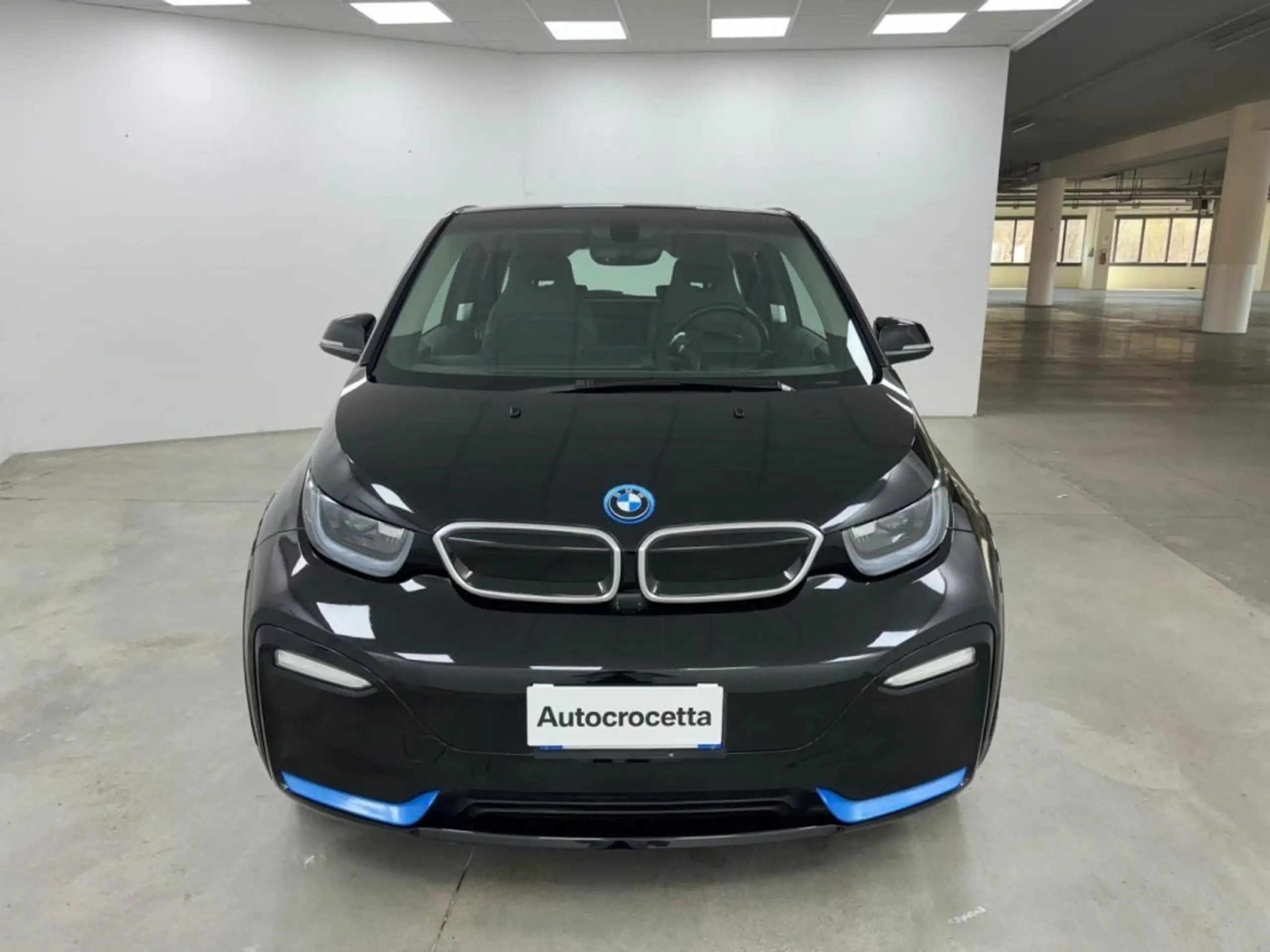 BMW - i3