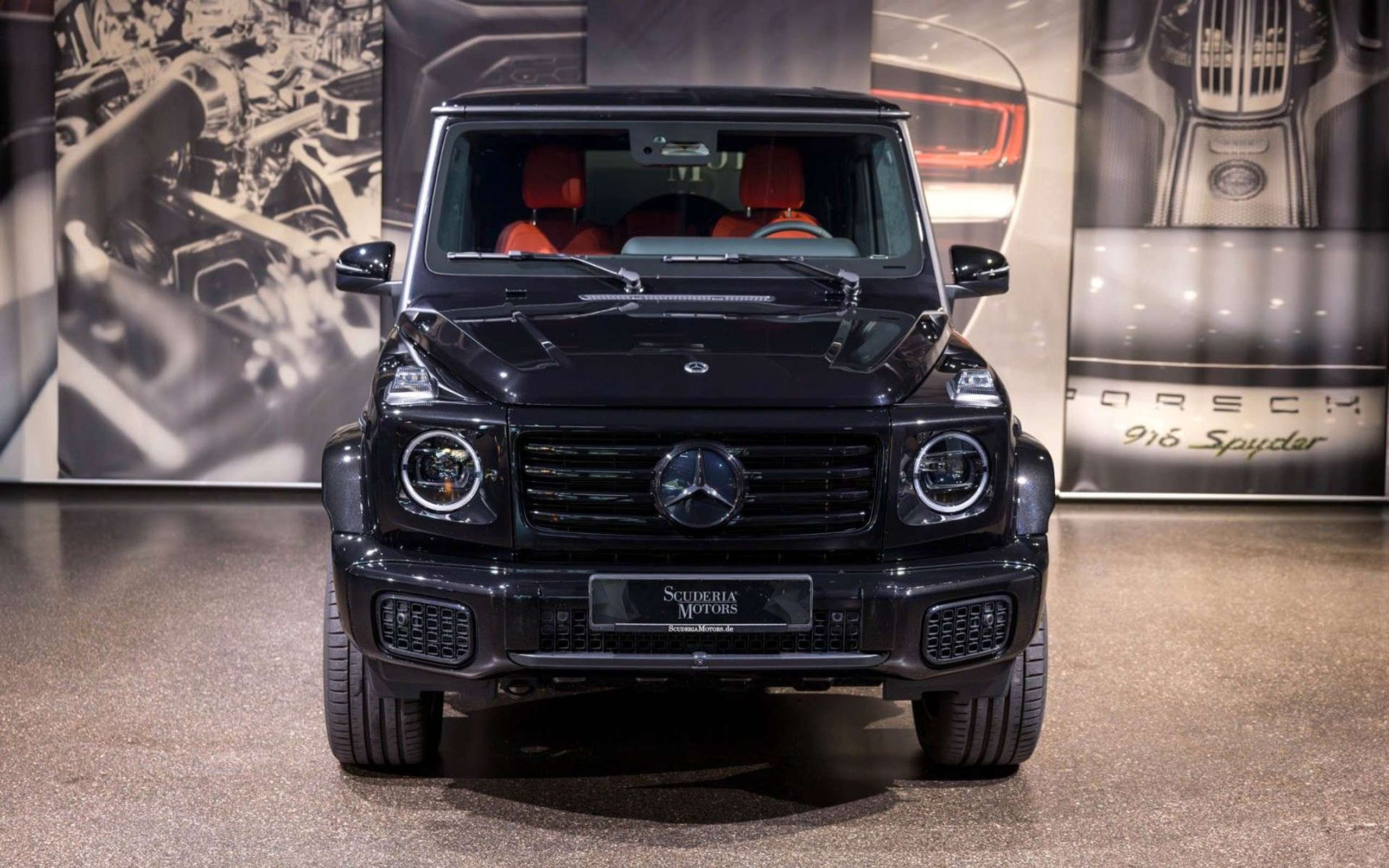 Mercedes-Benz - G 450