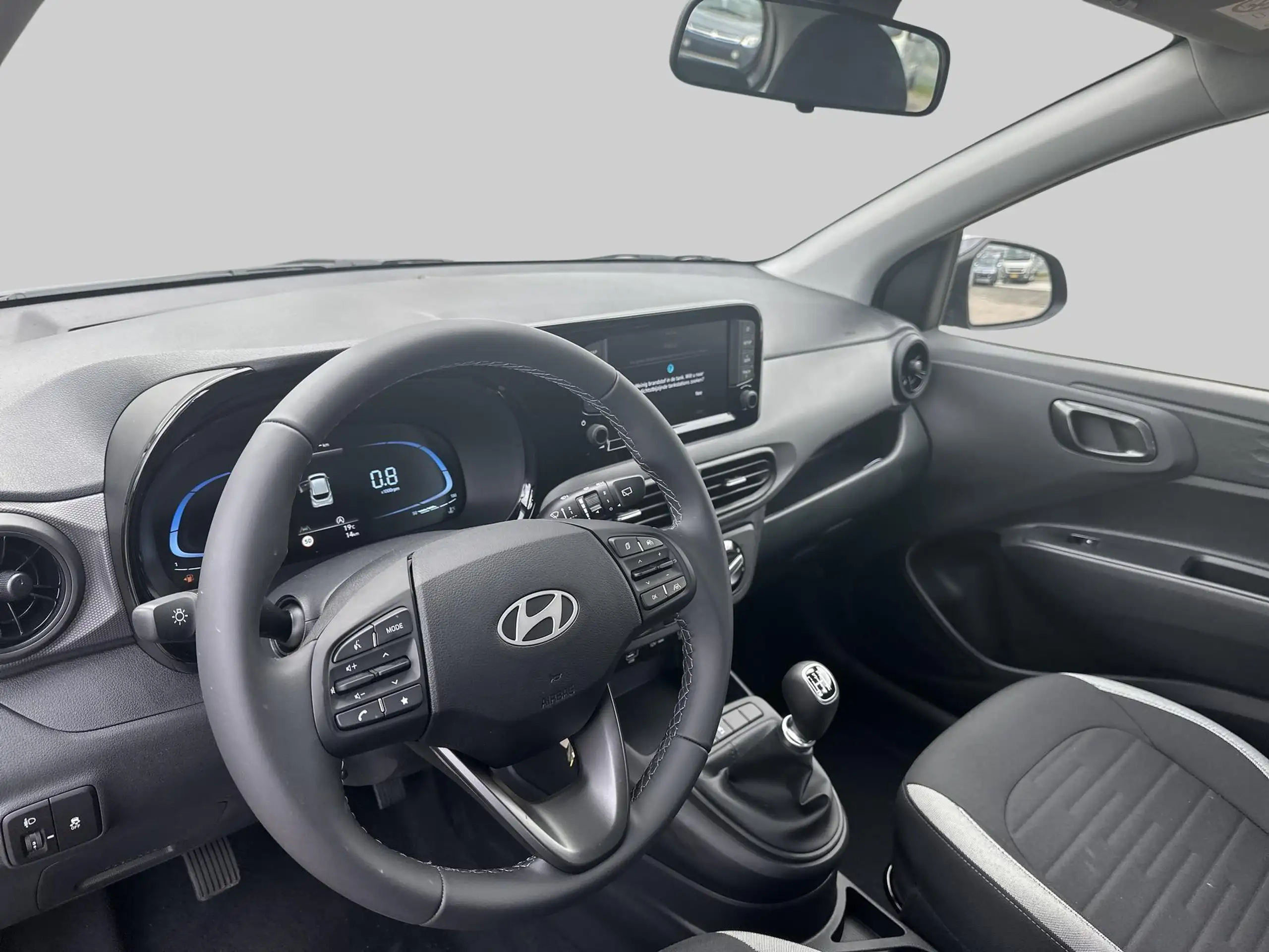 Hyundai - i10