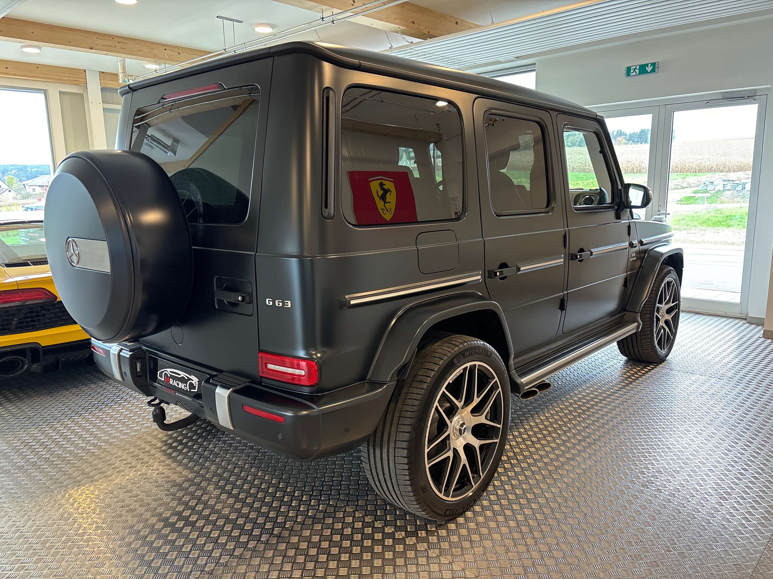 Mercedes-Benz - G 63 AMG