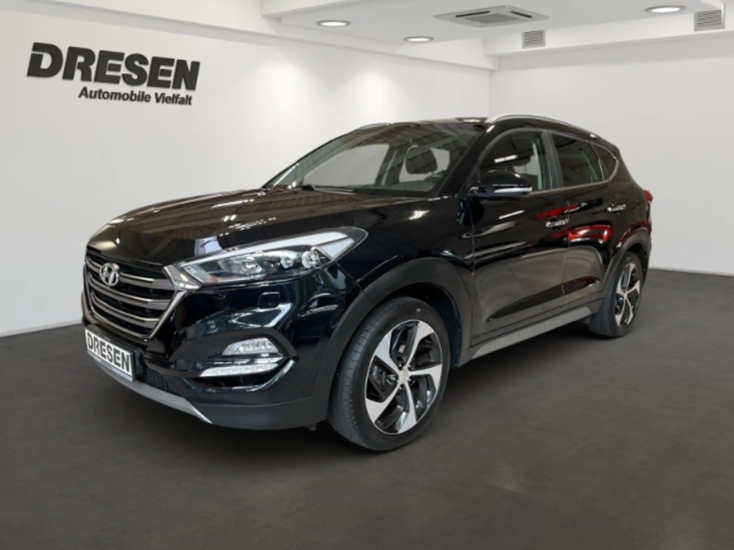 Hyundai - TUCSON