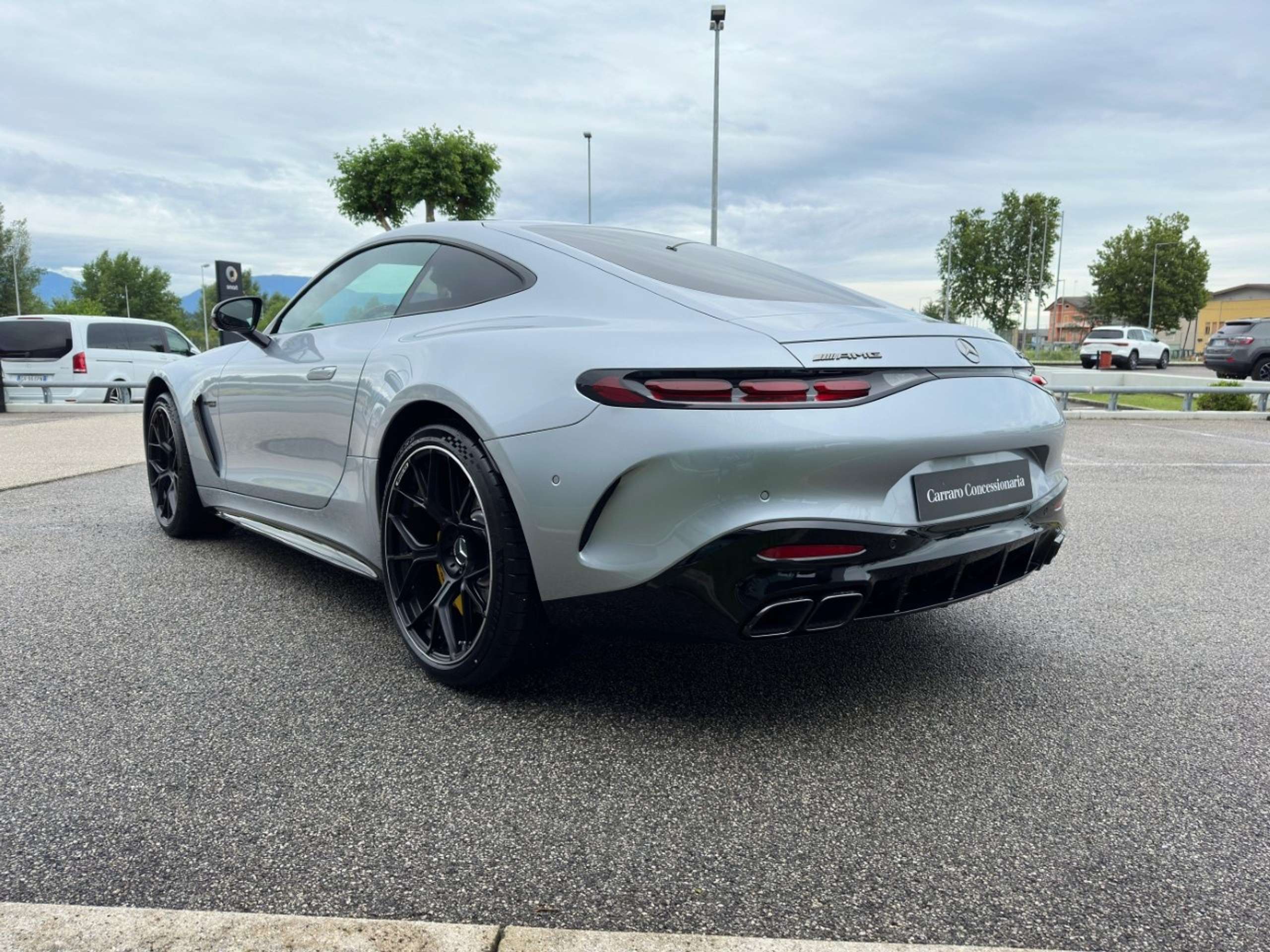 Mercedes-Benz - AMG GT