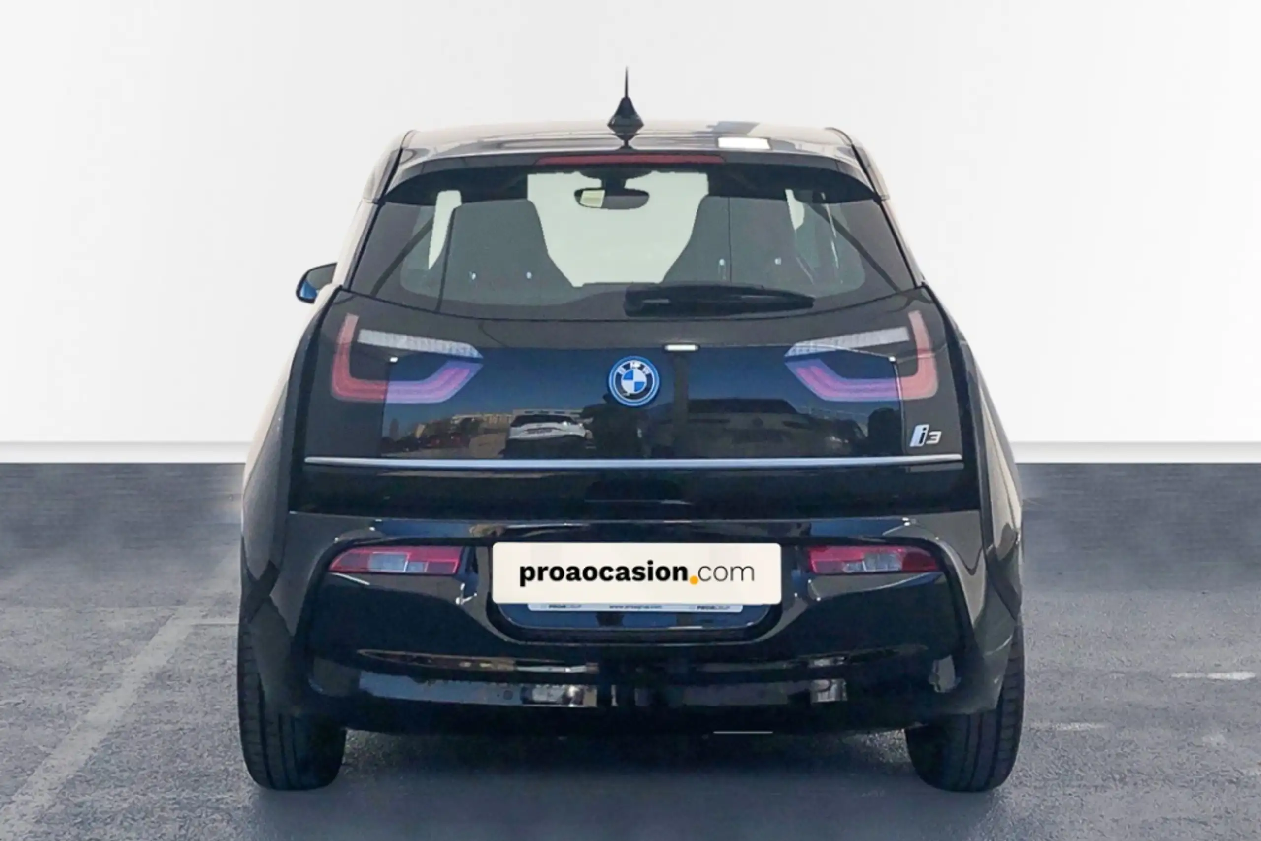 BMW - i3