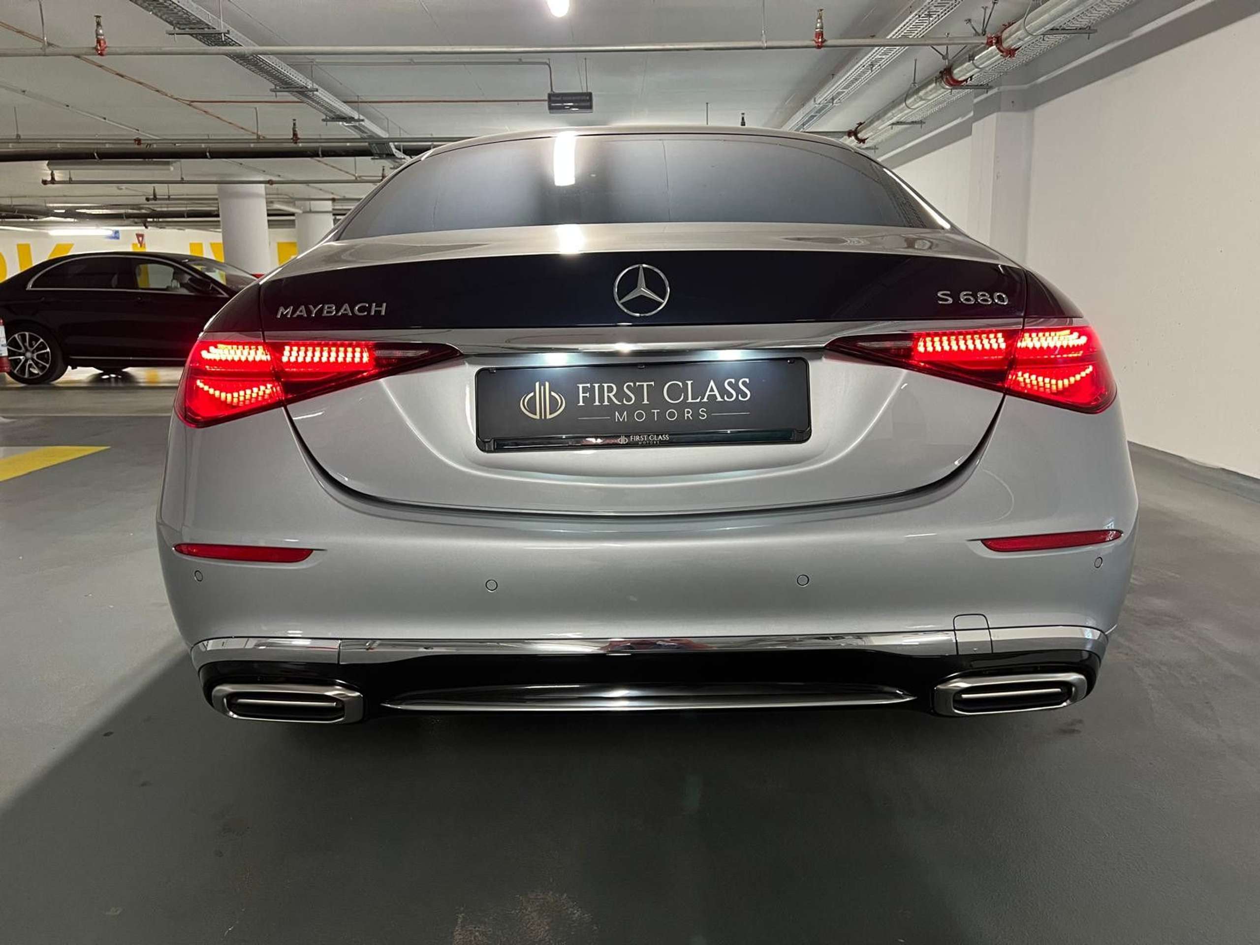 Mercedes-Benz - S 680