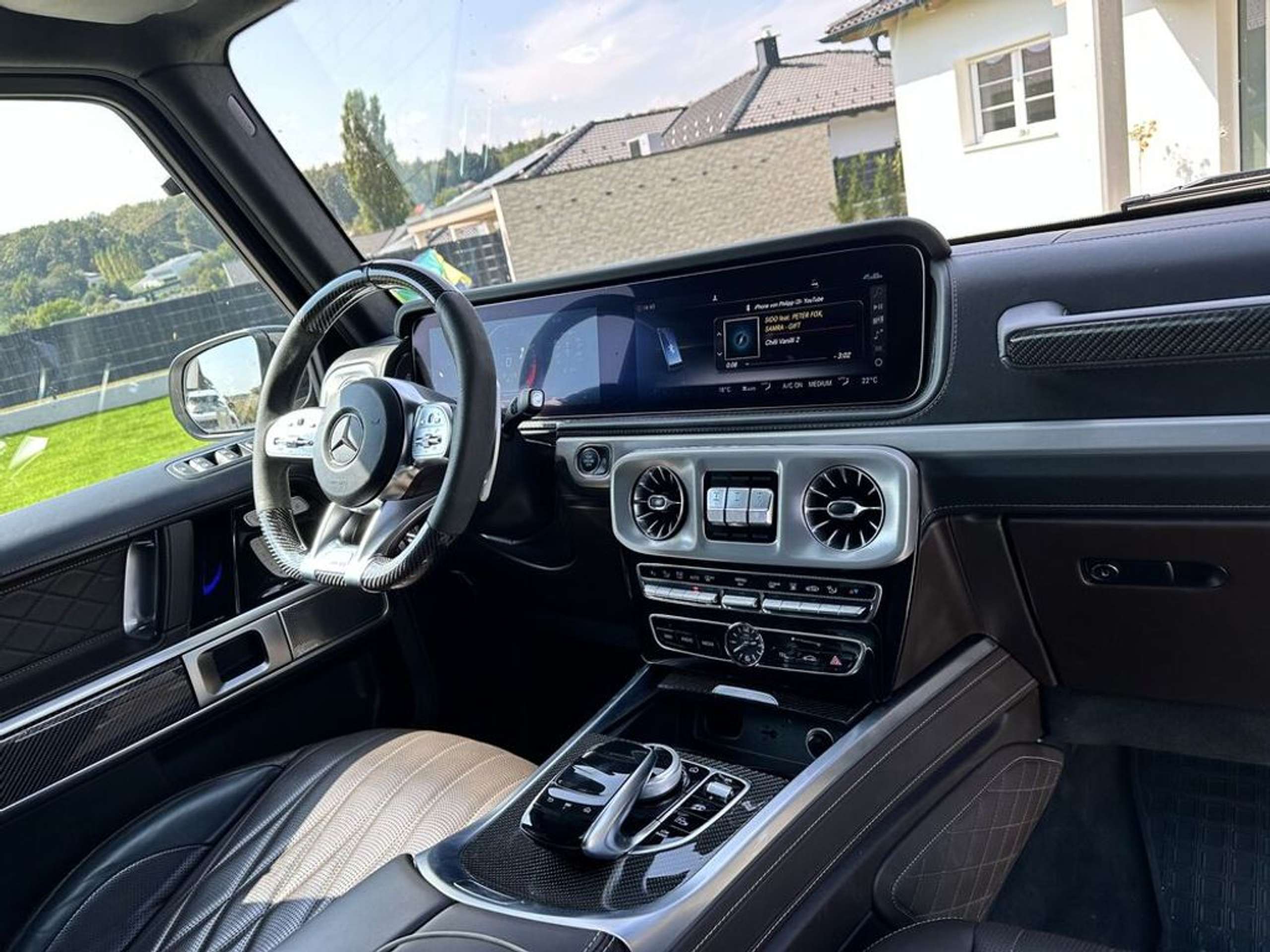 Mercedes-Benz - G 63 AMG