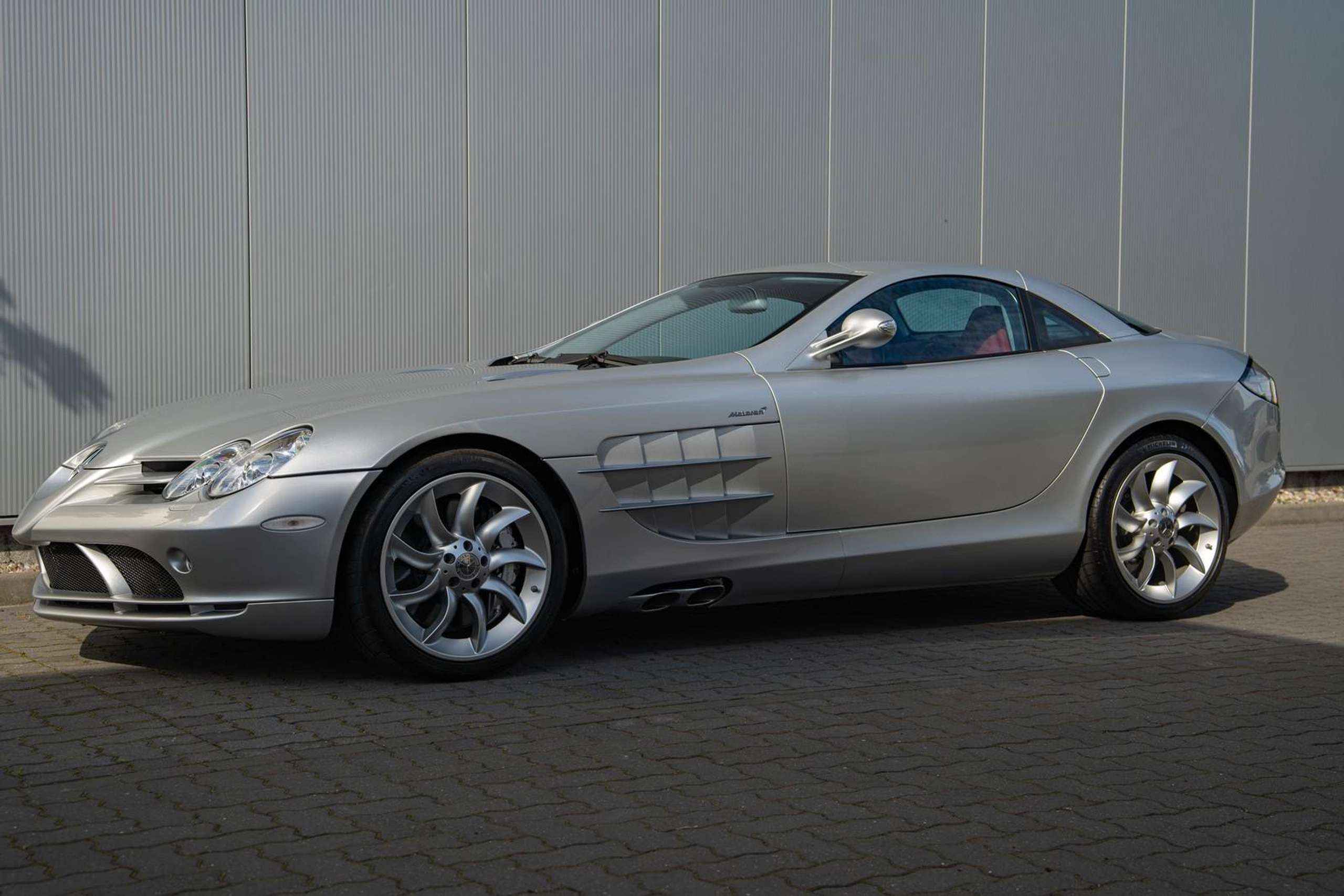 Mercedes-Benz SLR 2012