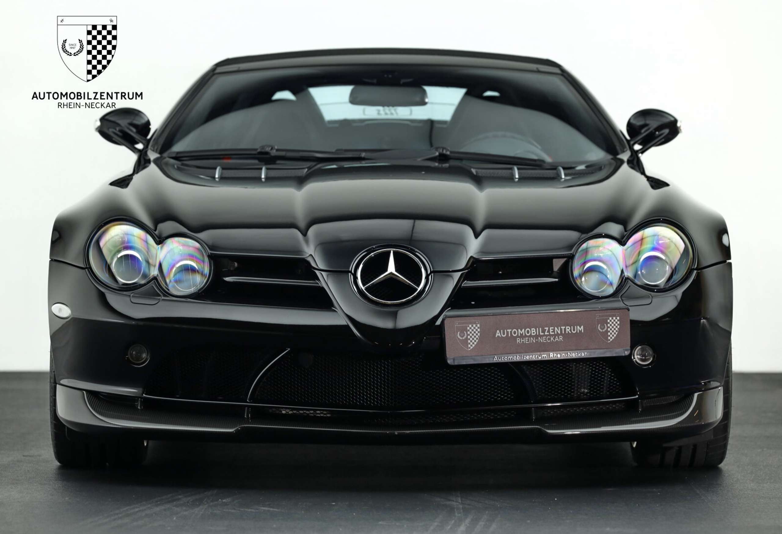 Mercedes-Benz - SLR