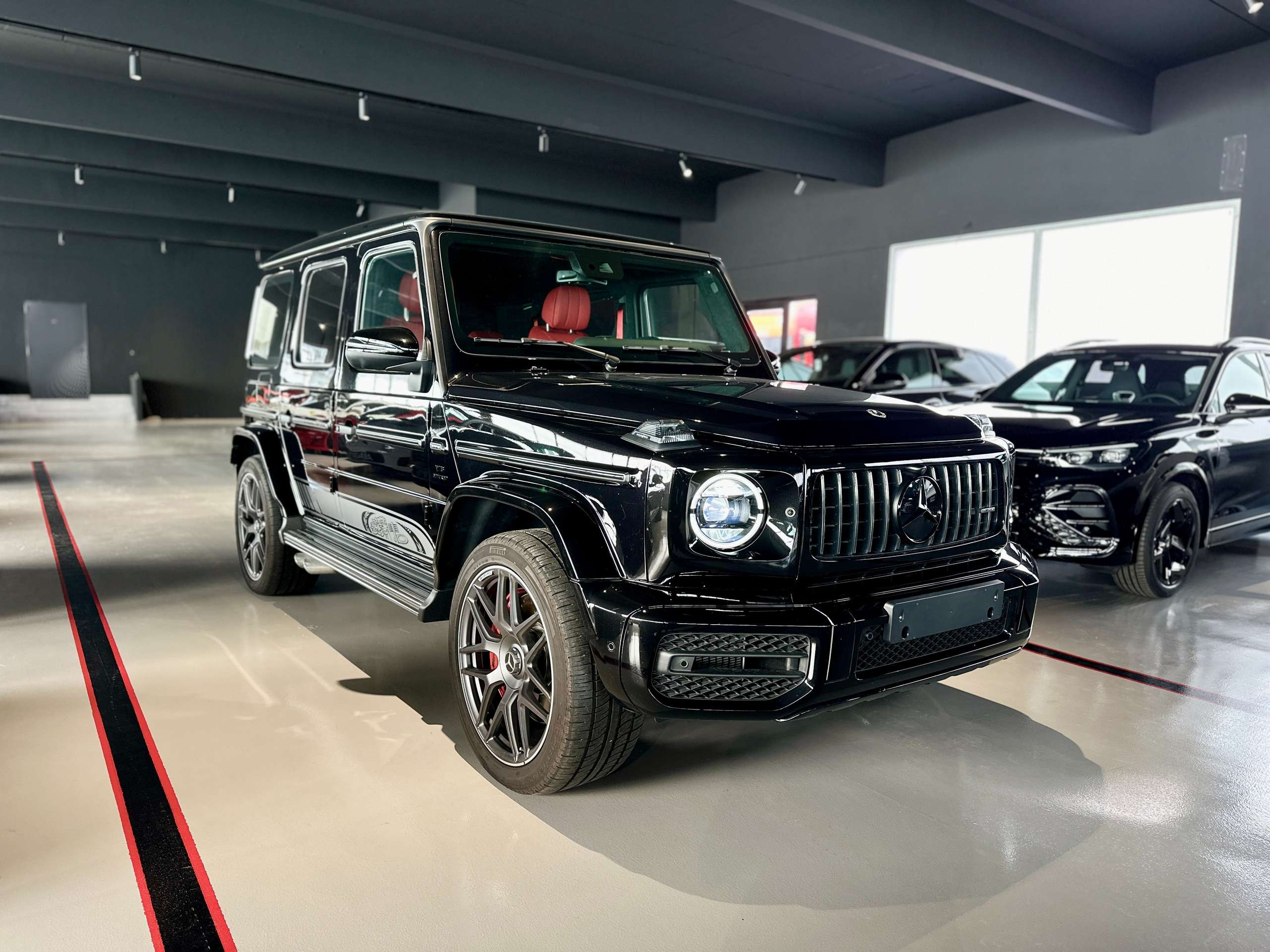 Mercedes-Benz - G 63 AMG