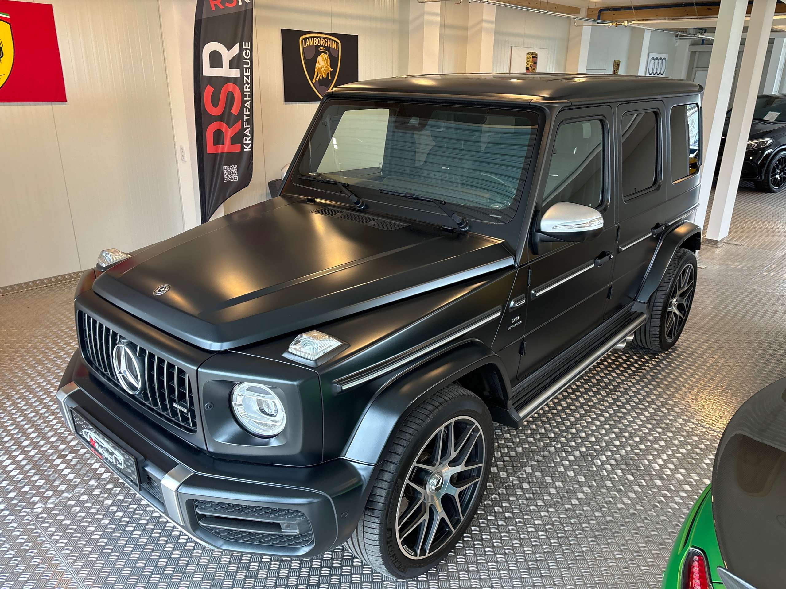 Mercedes-Benz - G 63 AMG