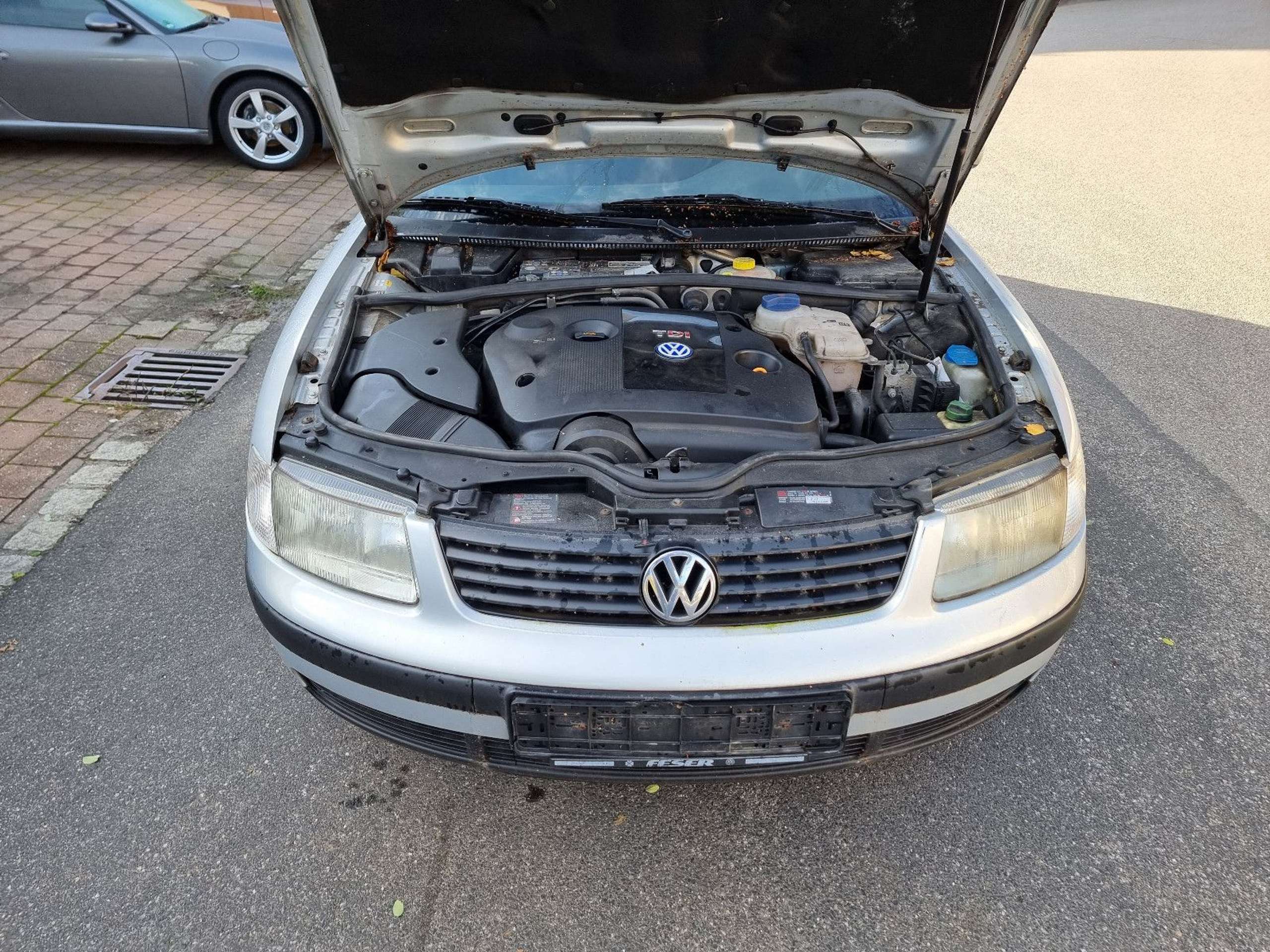 Volkswagen - Passat