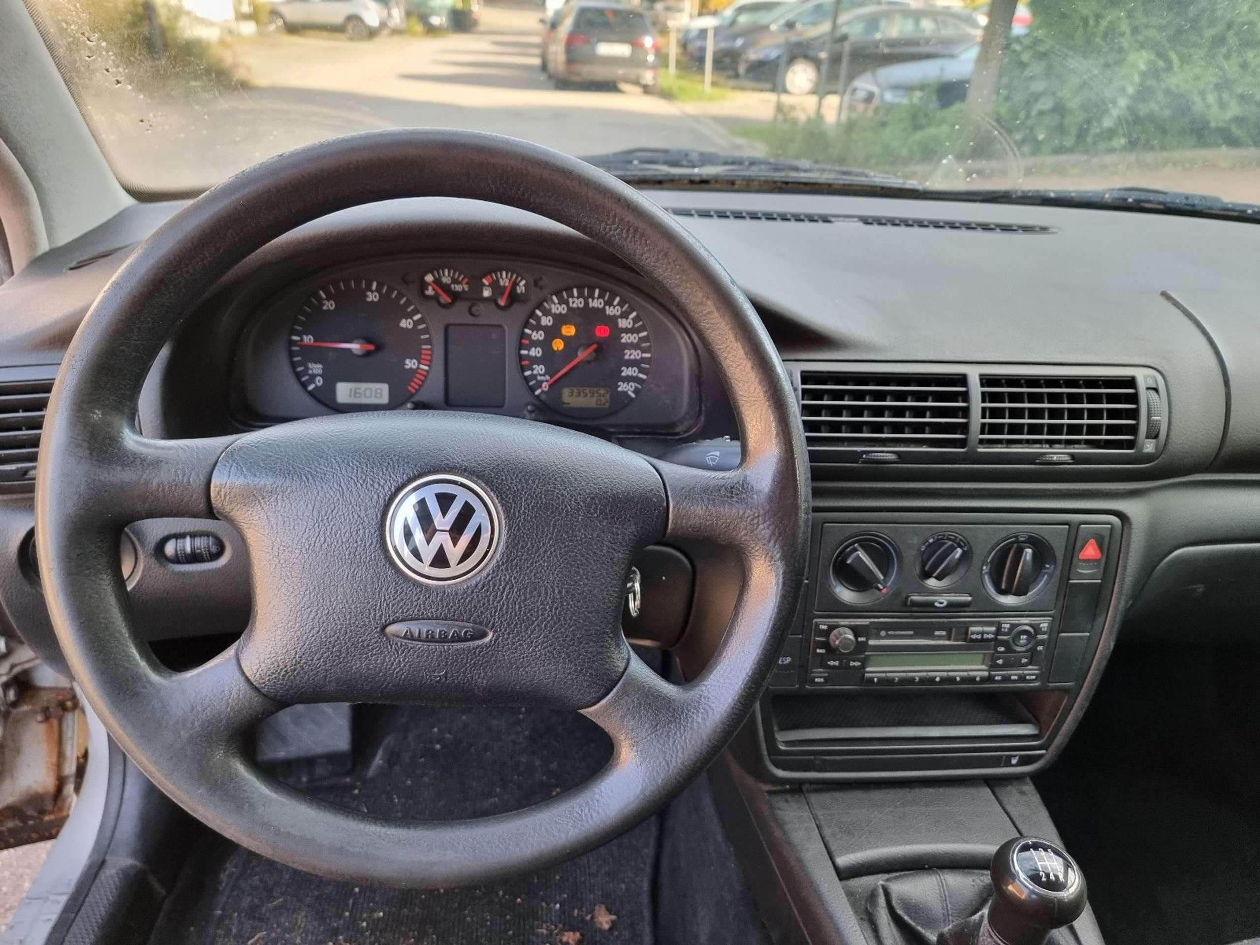 Volkswagen - Passat