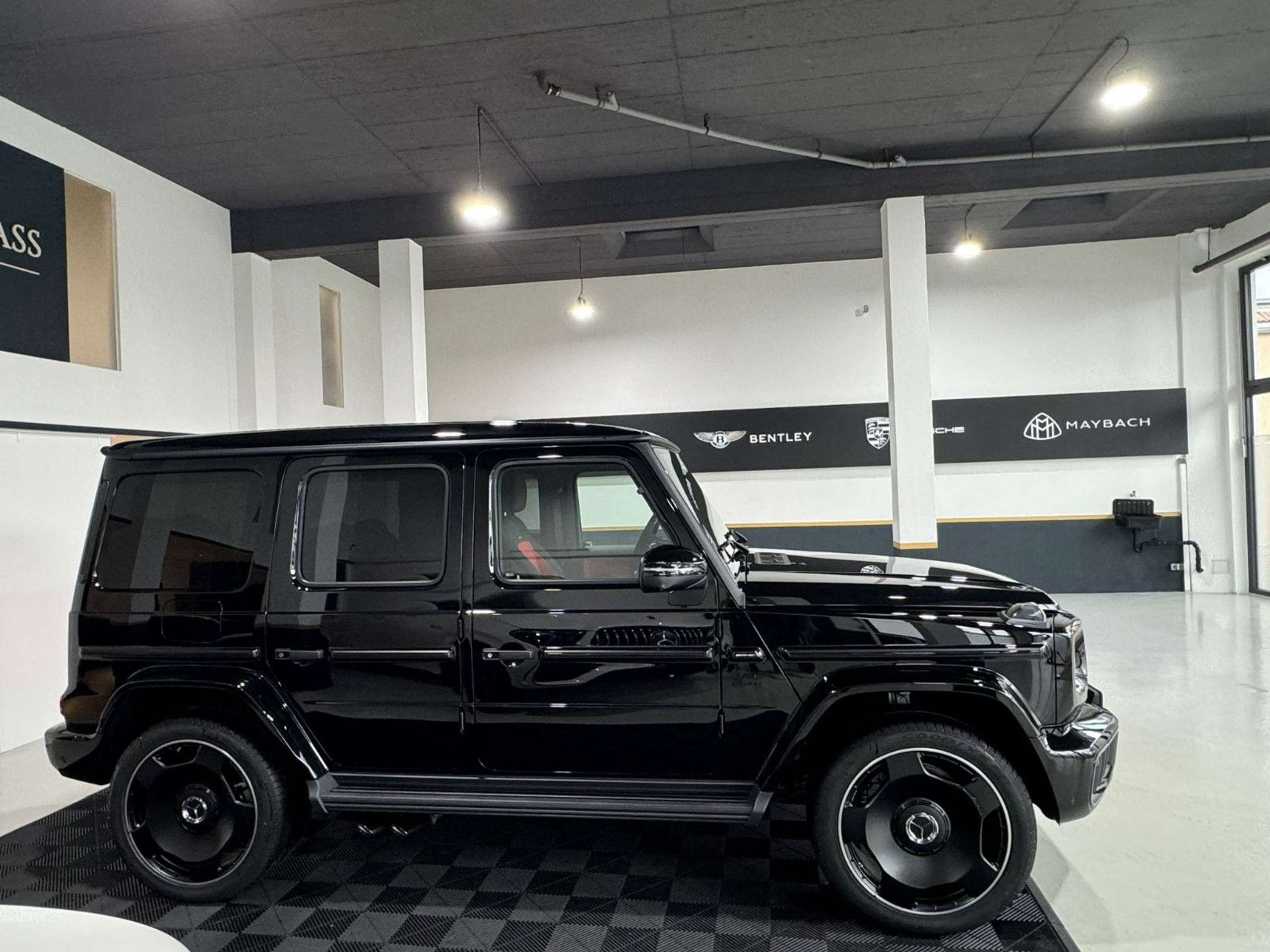 Mercedes-Benz - G 63 AMG