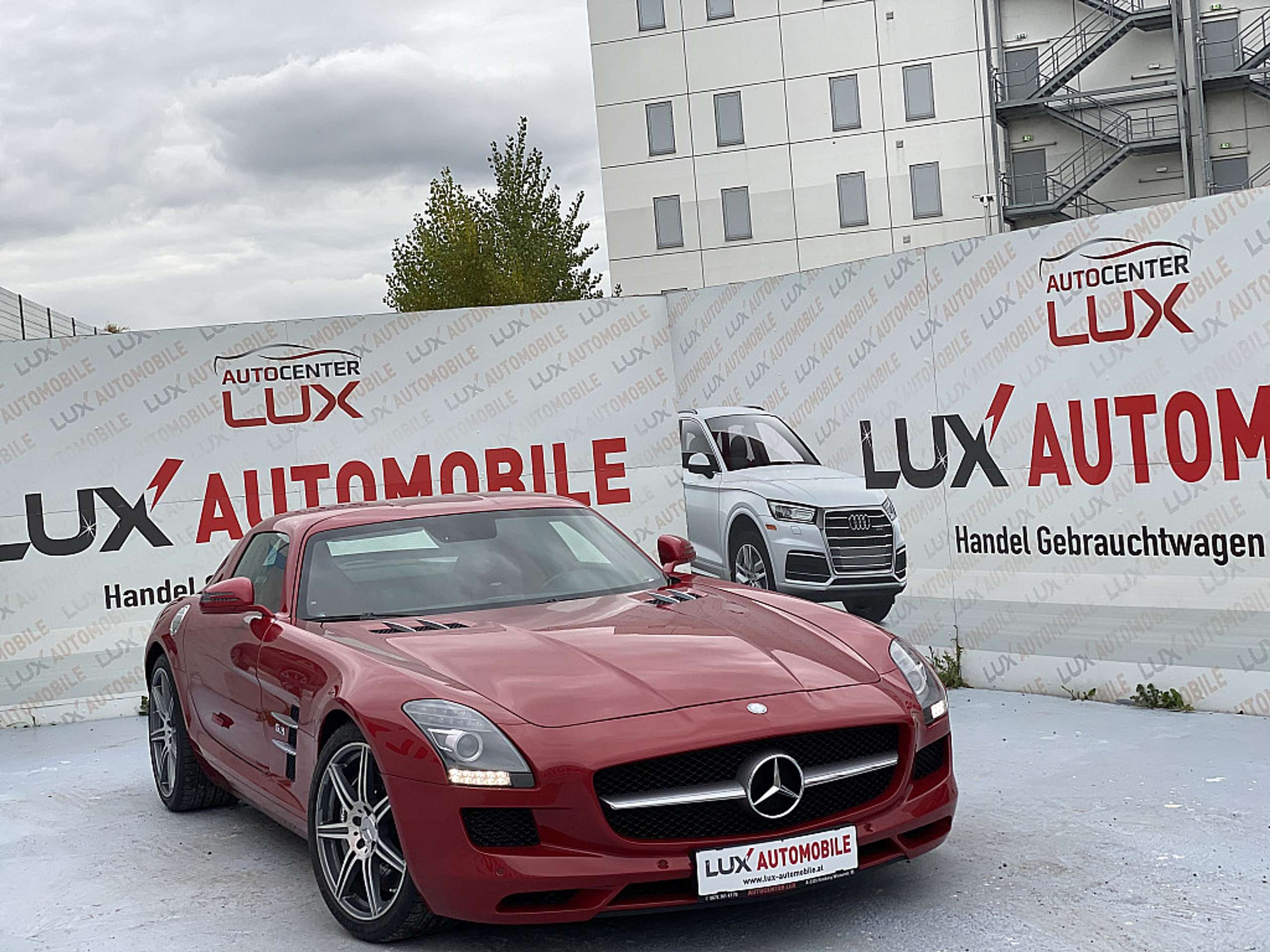 Mercedes-Benz - SLS