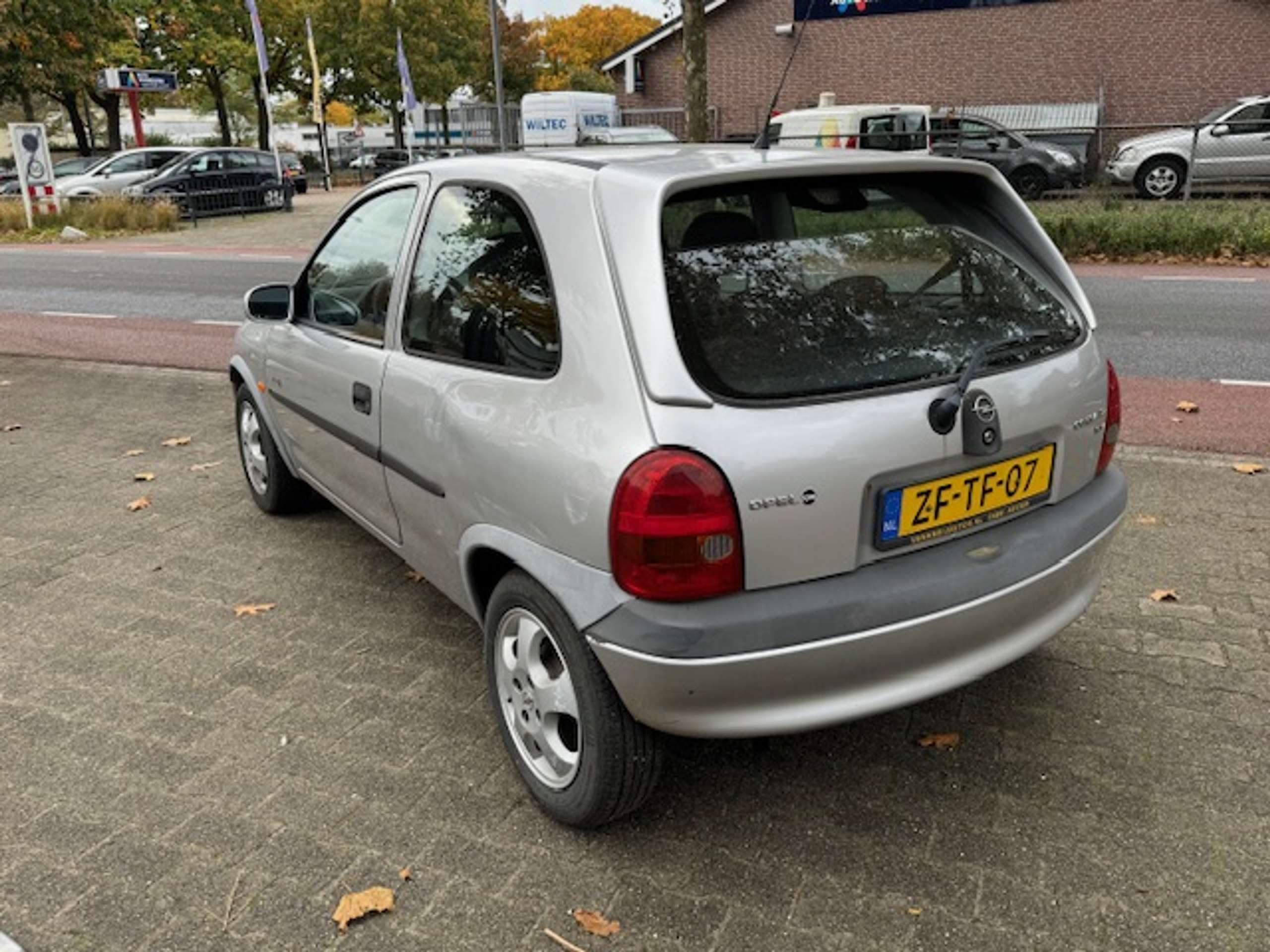 Opel - Corsa