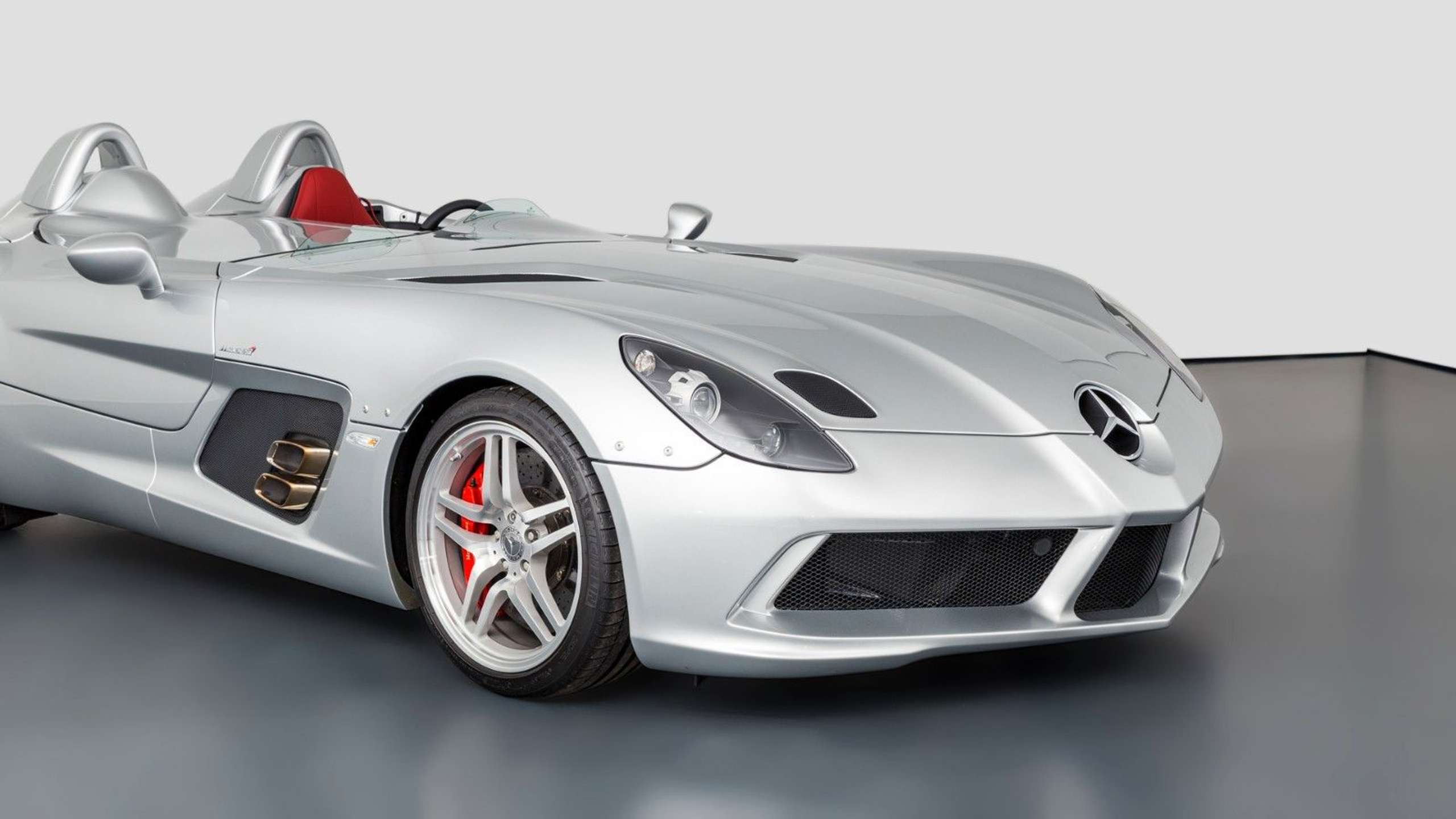 Mercedes-Benz - SLR