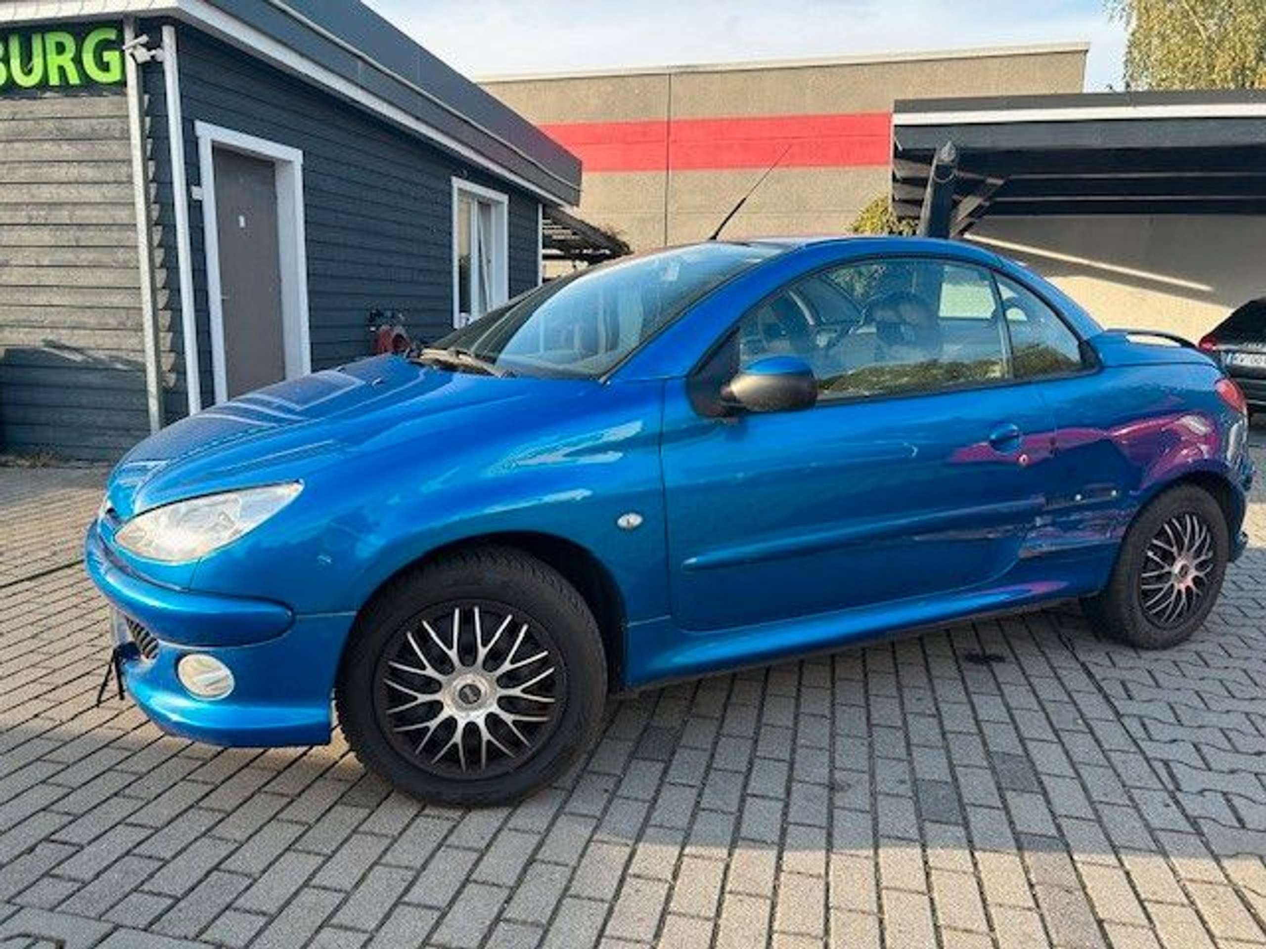 Peugeot - 206