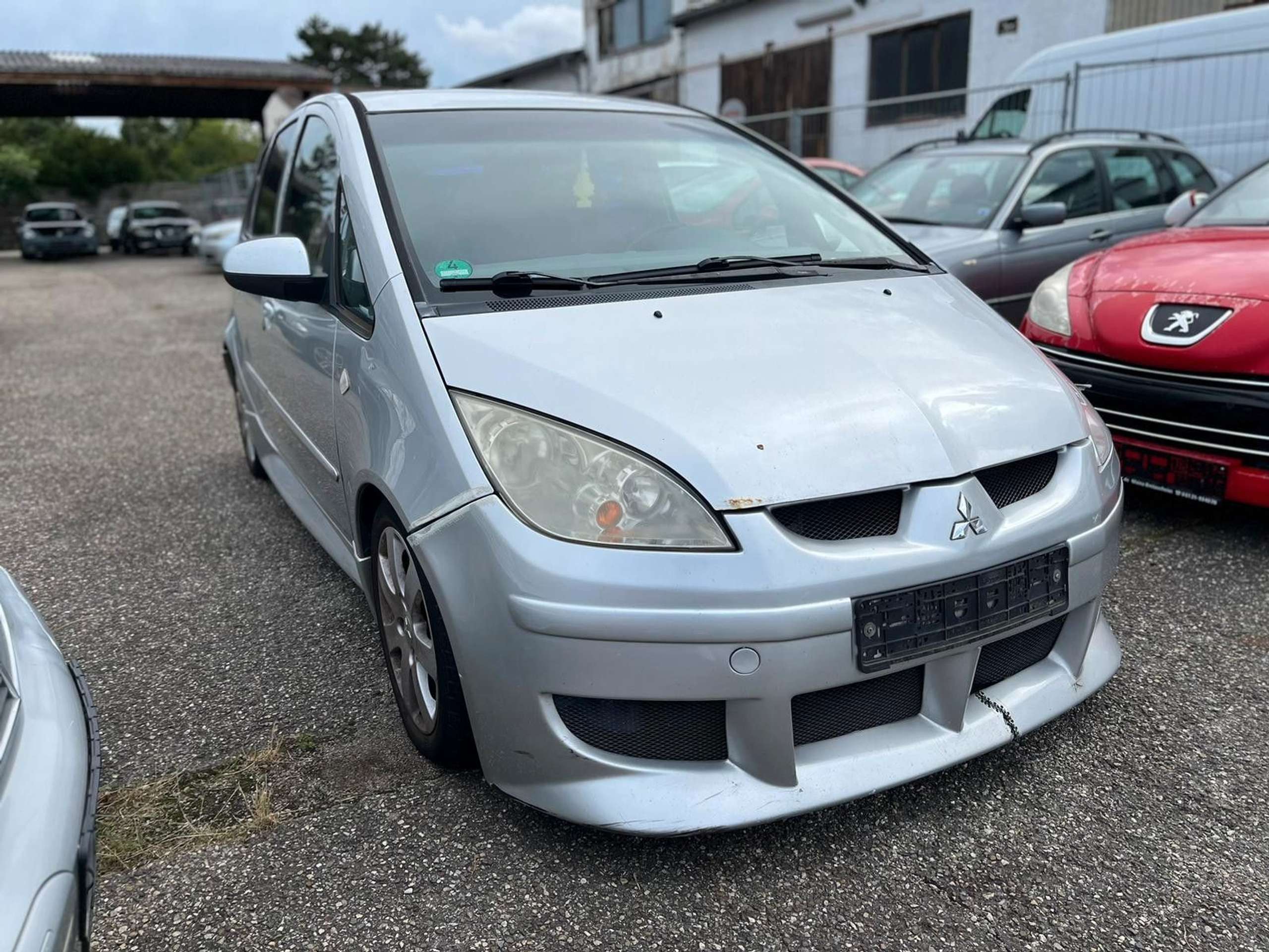 Mitsubishi - Colt