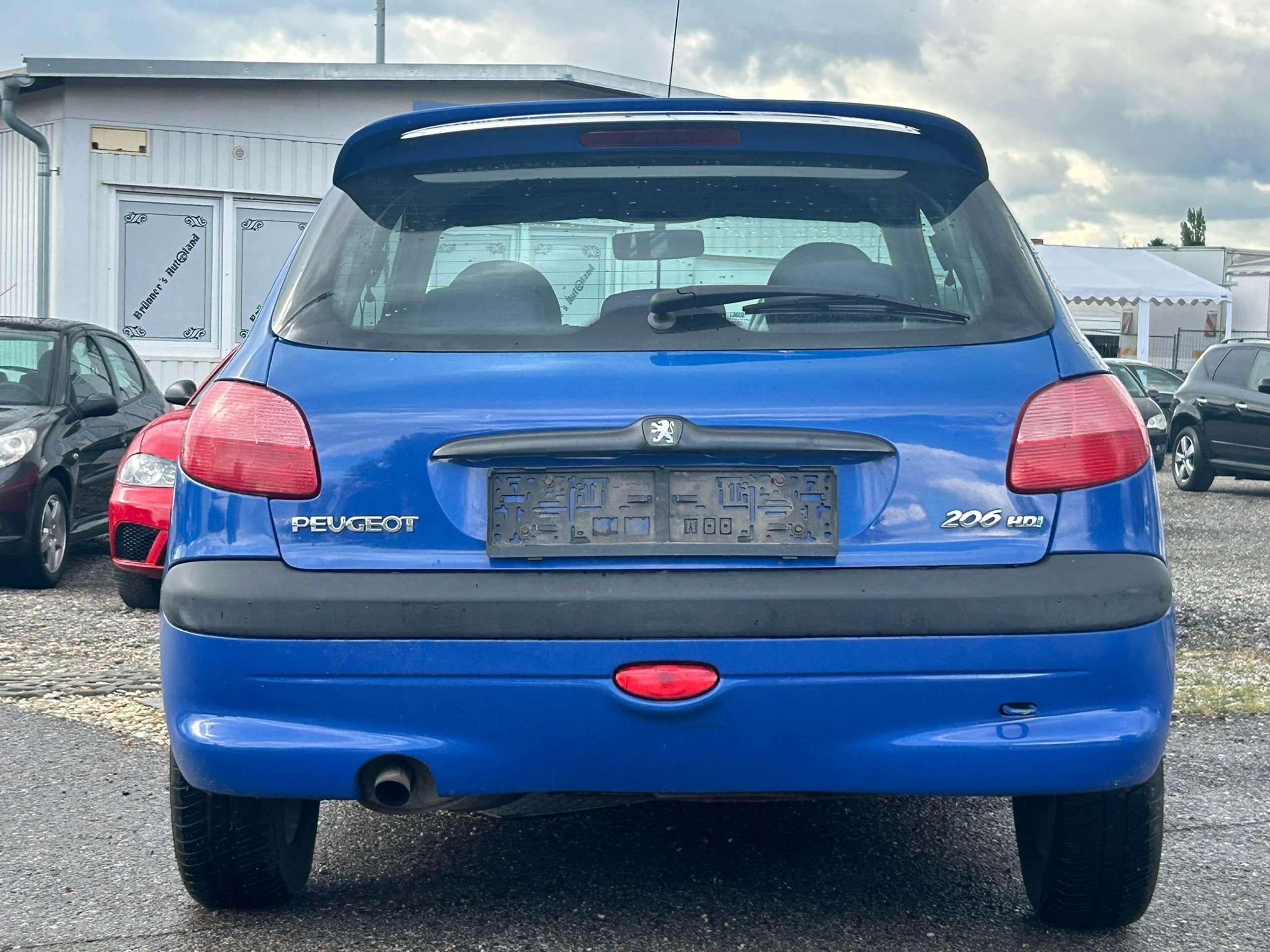 Peugeot - 206