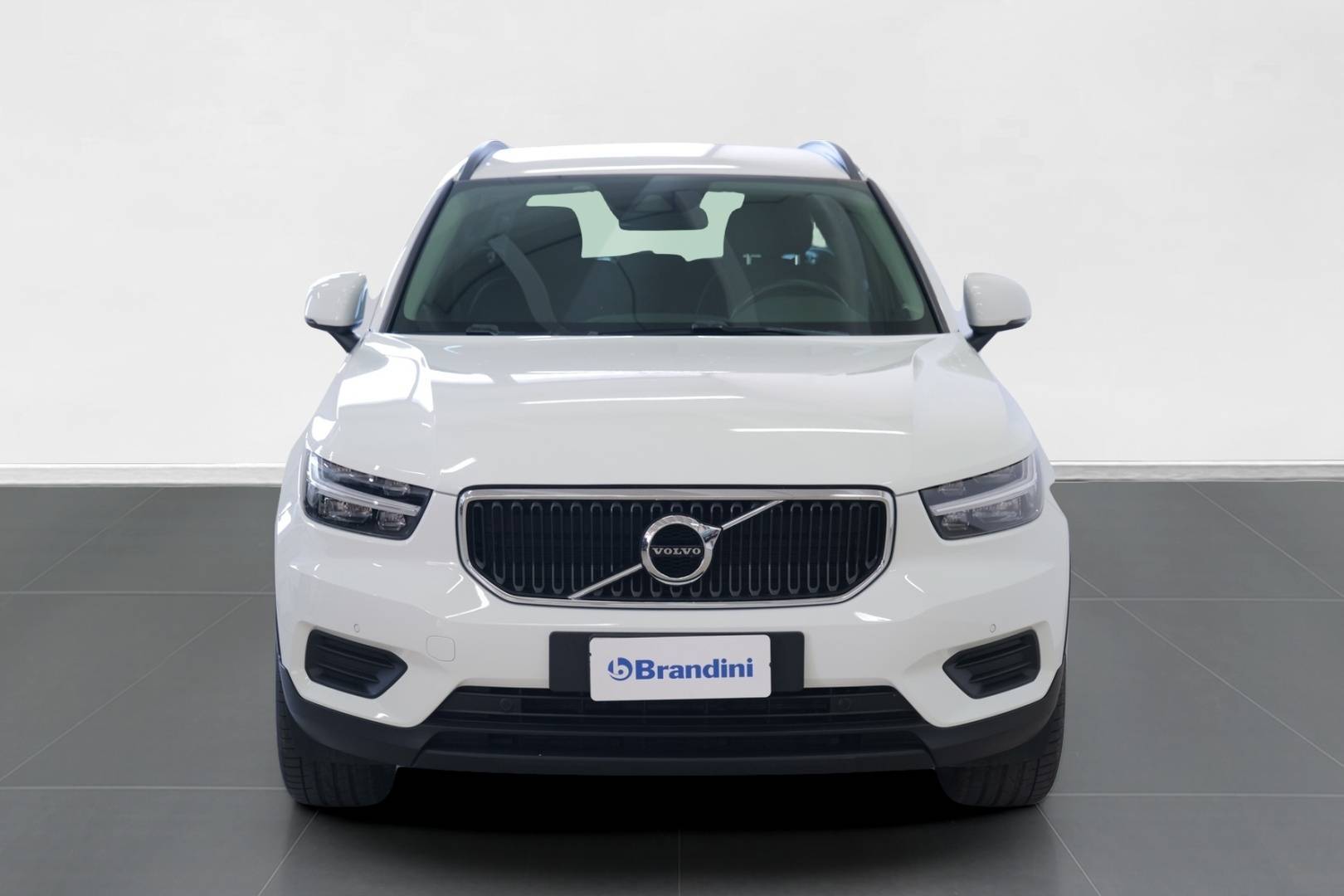 Volvo - XC40