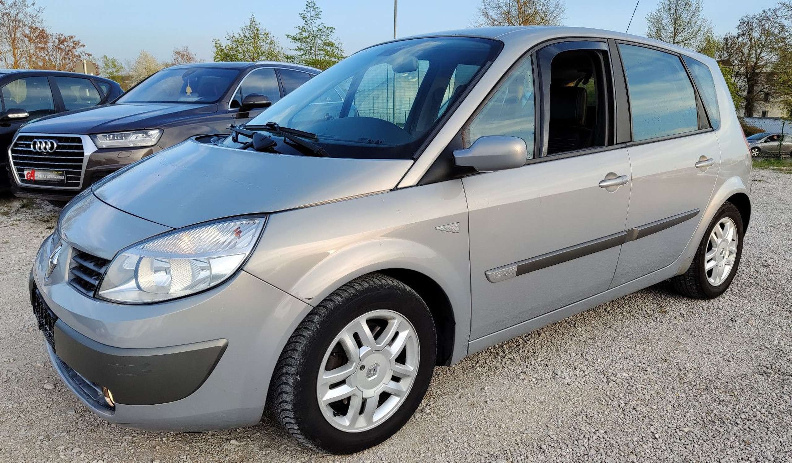 Renault - Scenic