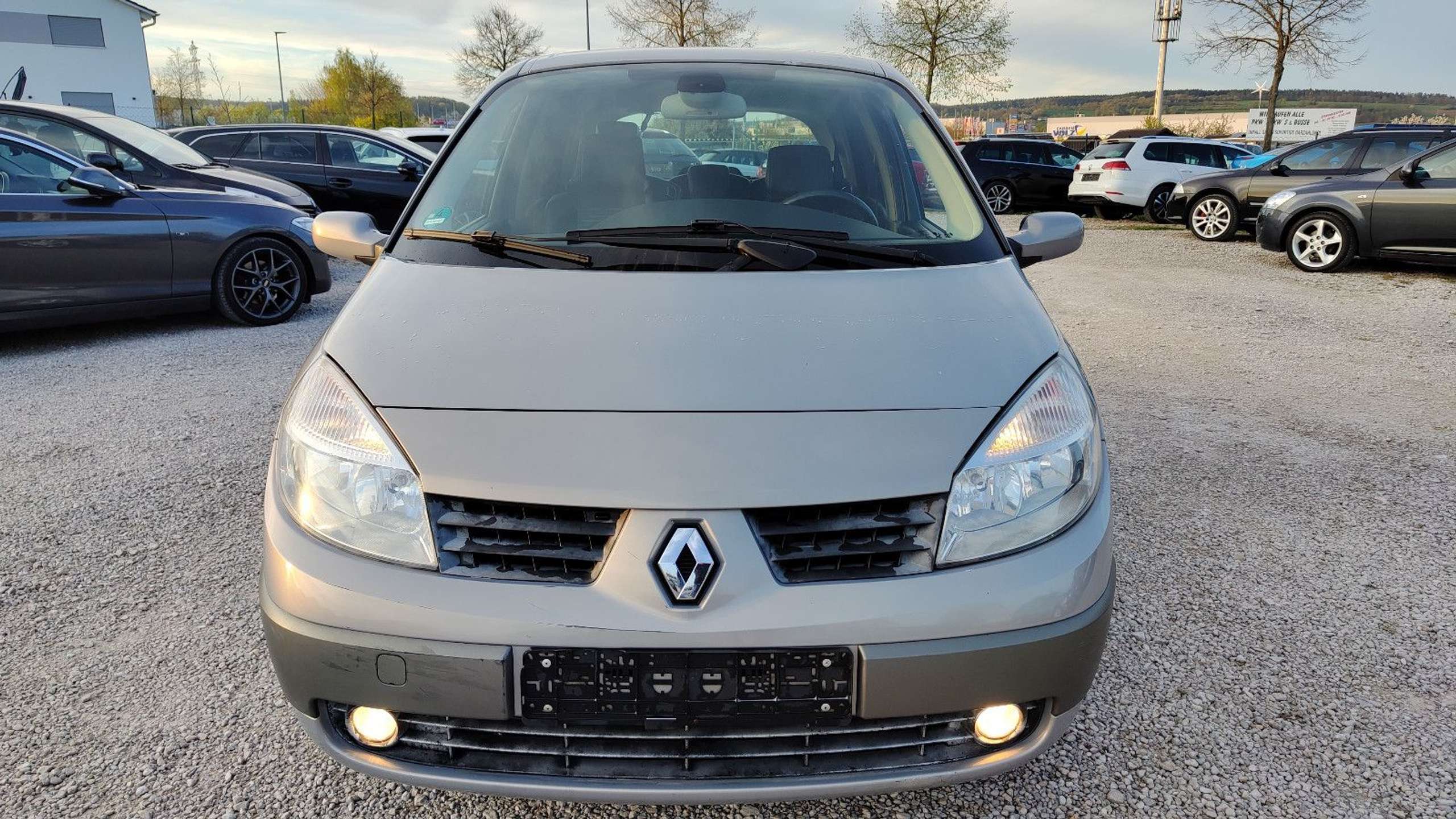 Renault - Scenic