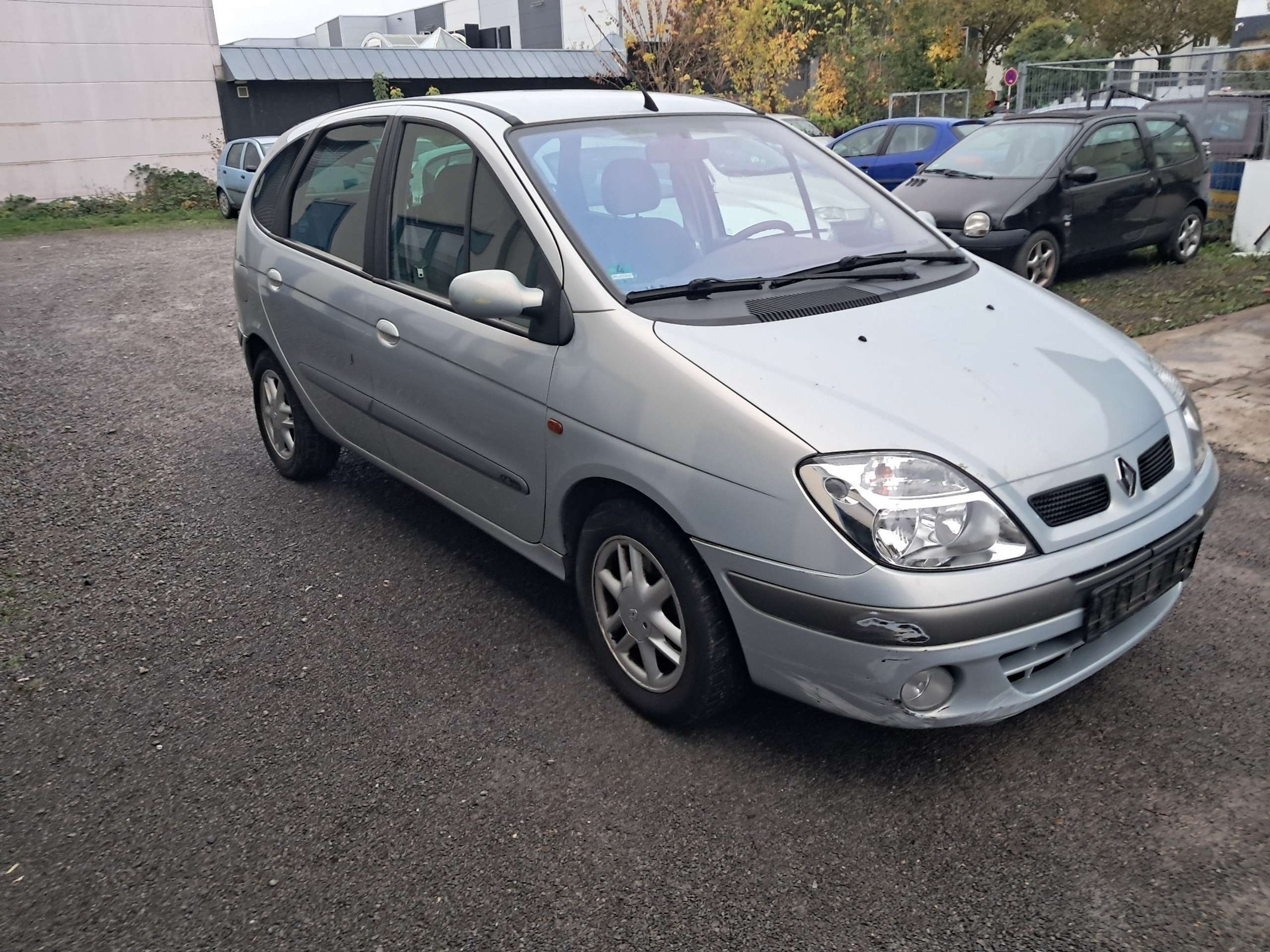 Renault - Scenic