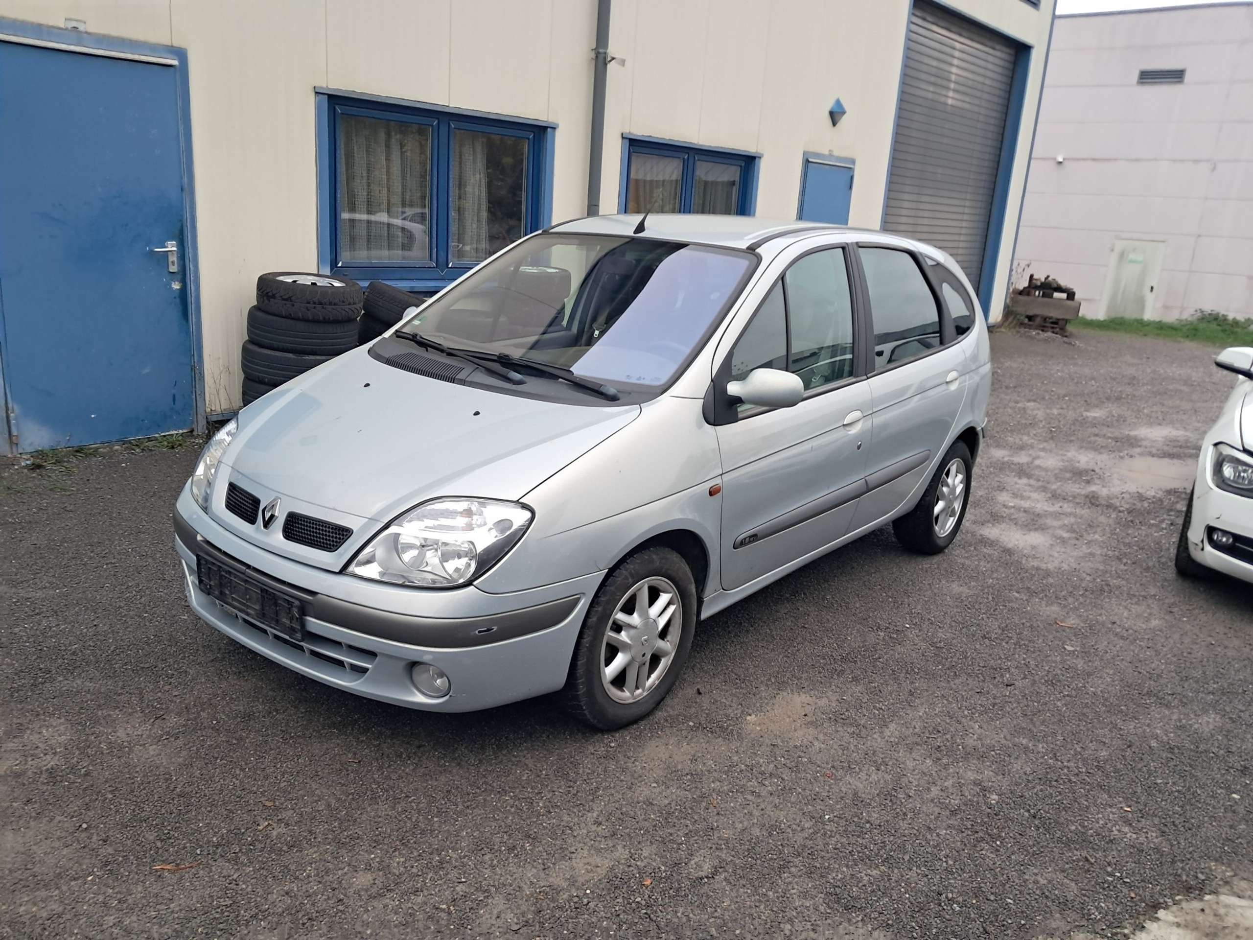 Renault - Scenic