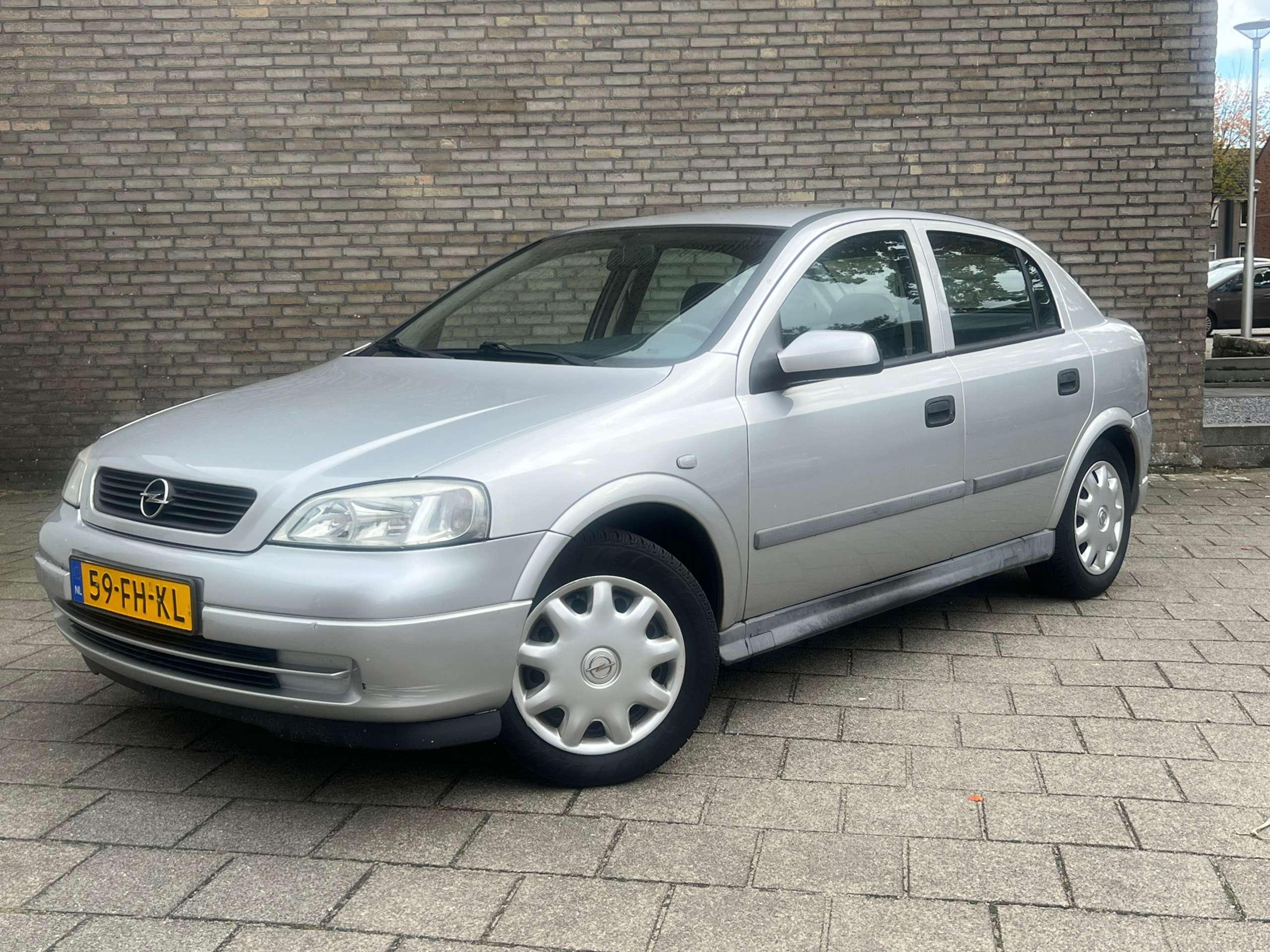 Opel - Astra