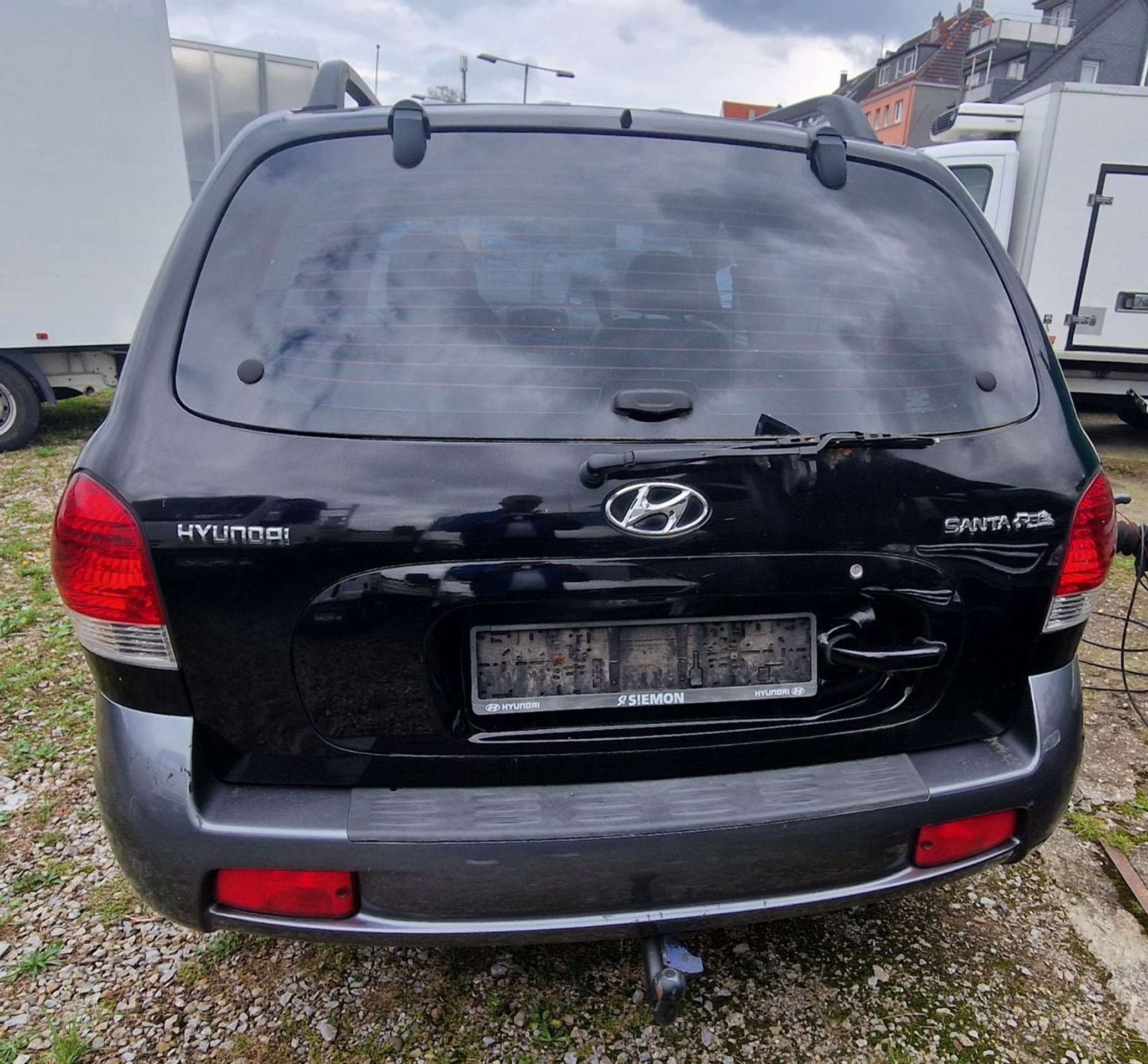 Hyundai - SANTA FE