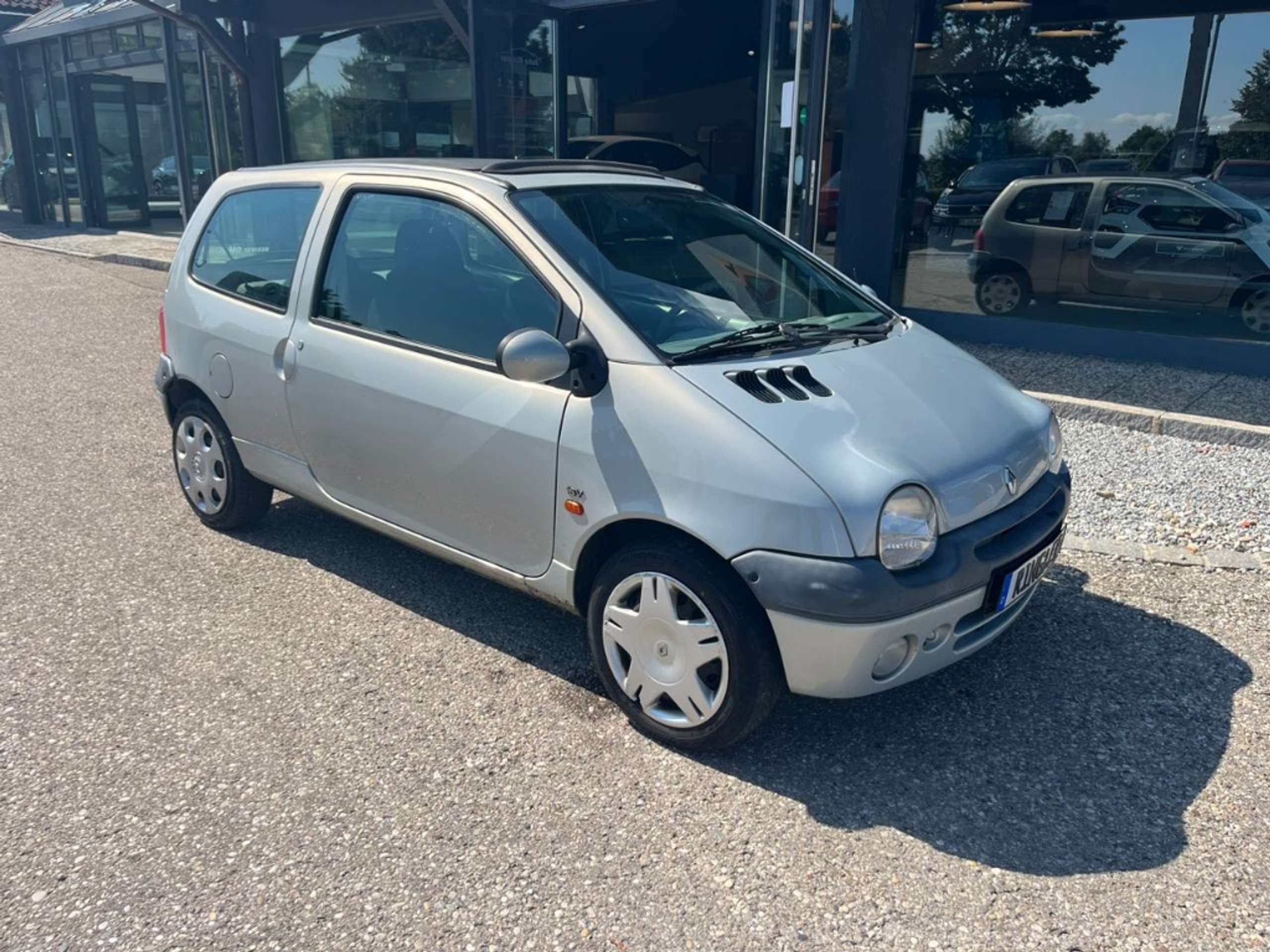 Renault - Twingo