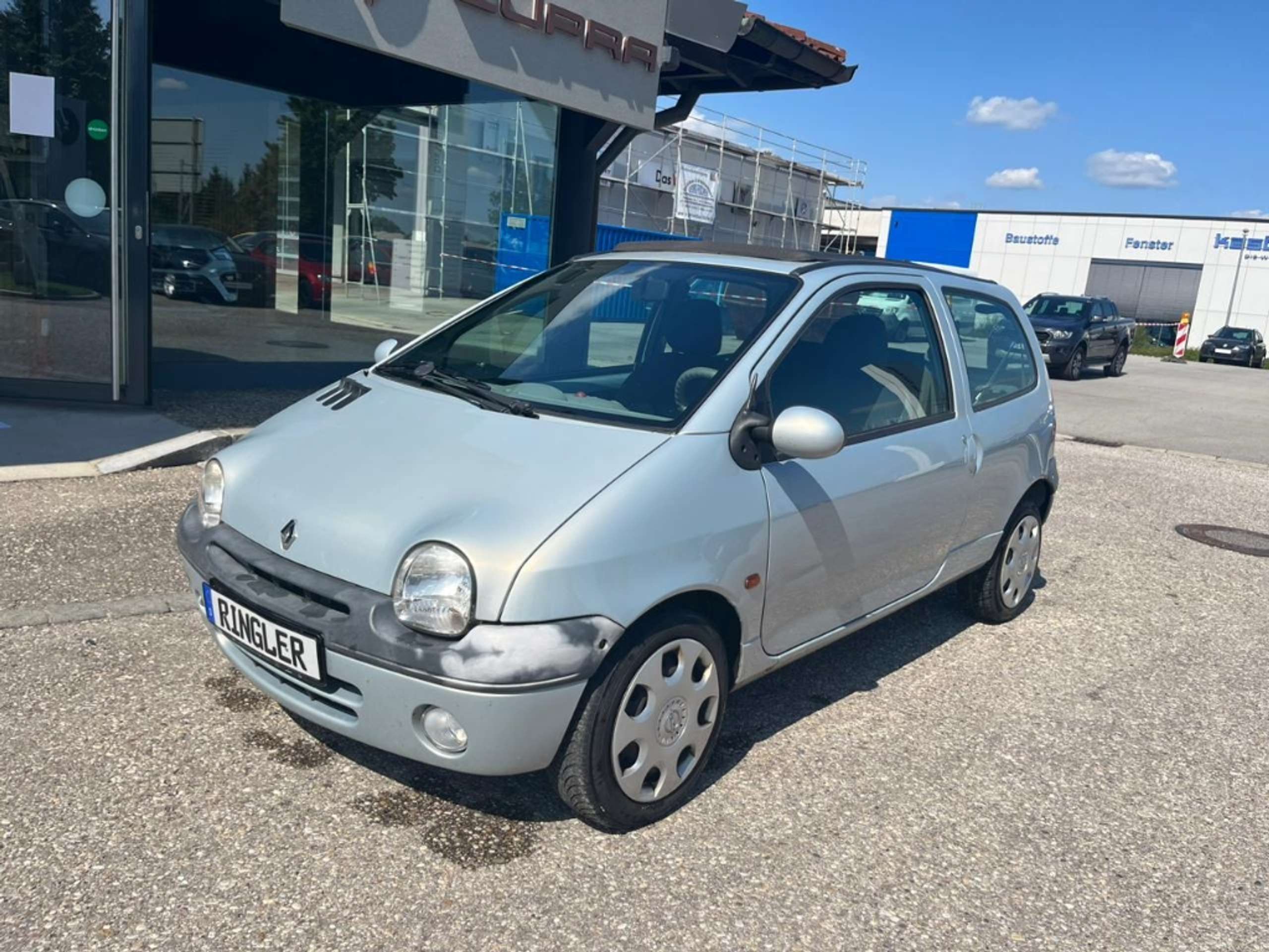 Renault - Twingo