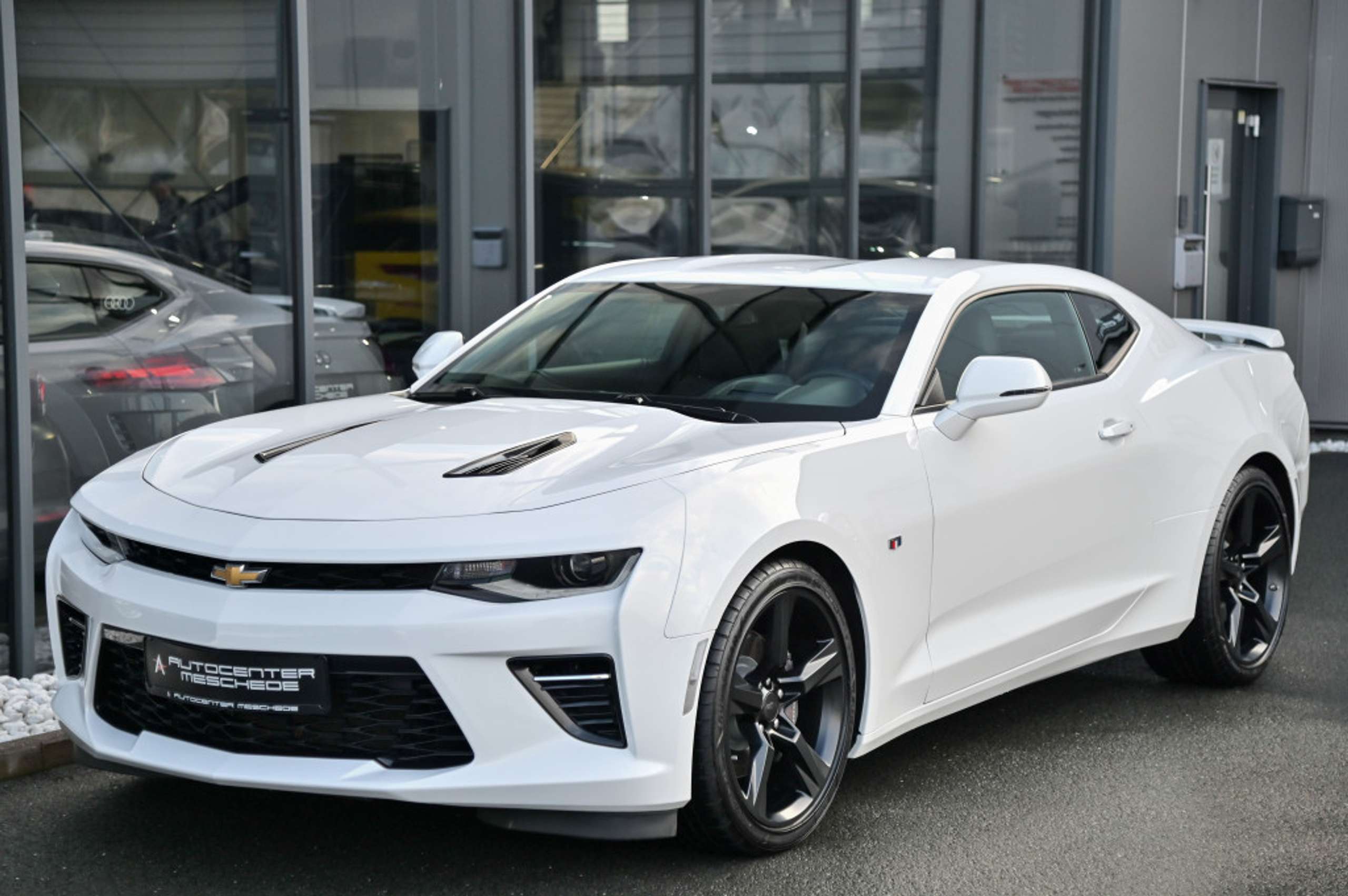 Chevrolet - Camaro