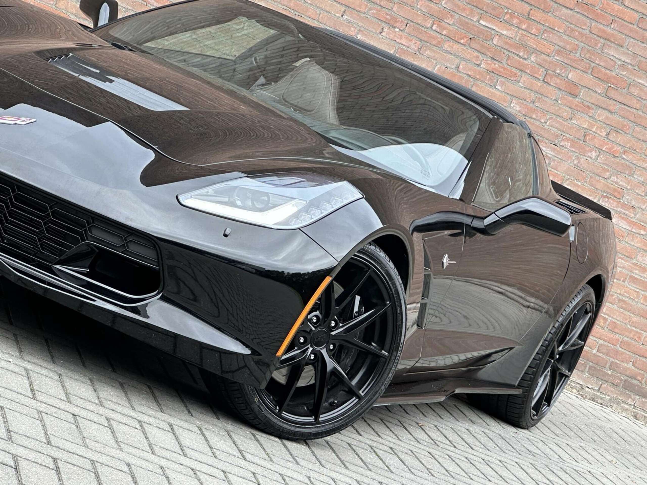 Chevrolet - Corvette