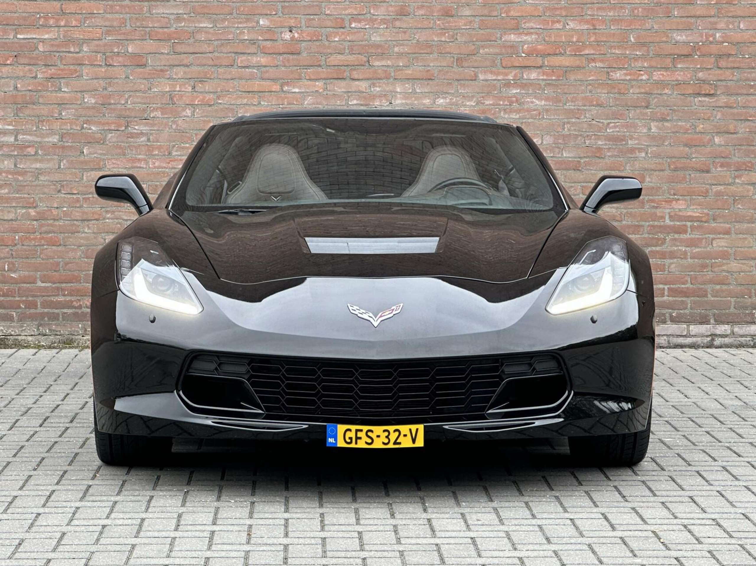 Chevrolet - Corvette