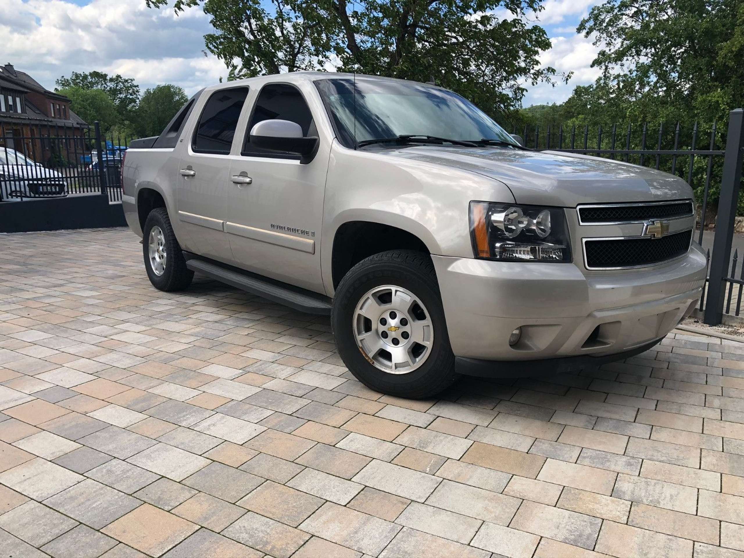 Chevrolet - Avalanche