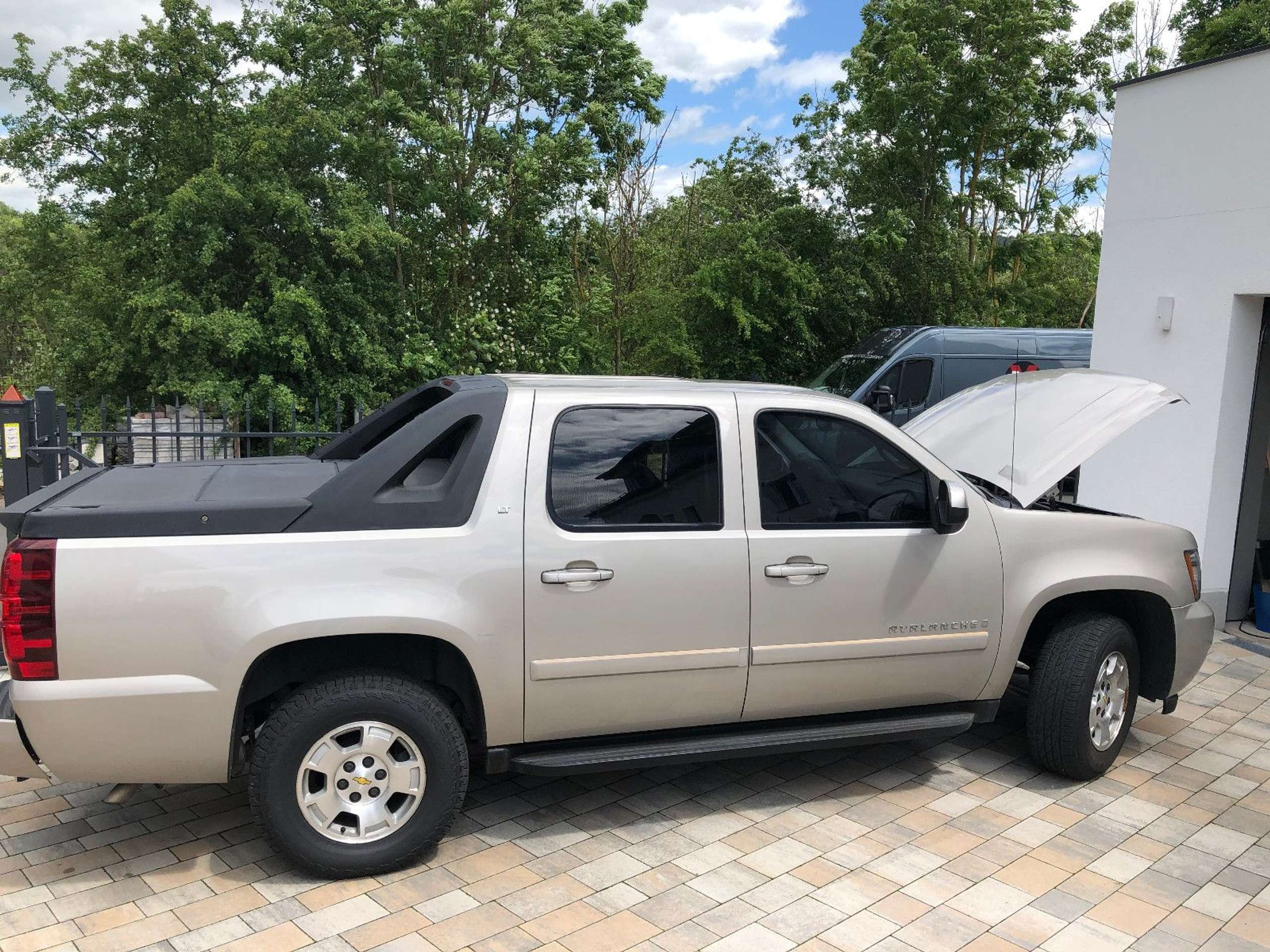 Chevrolet - Avalanche