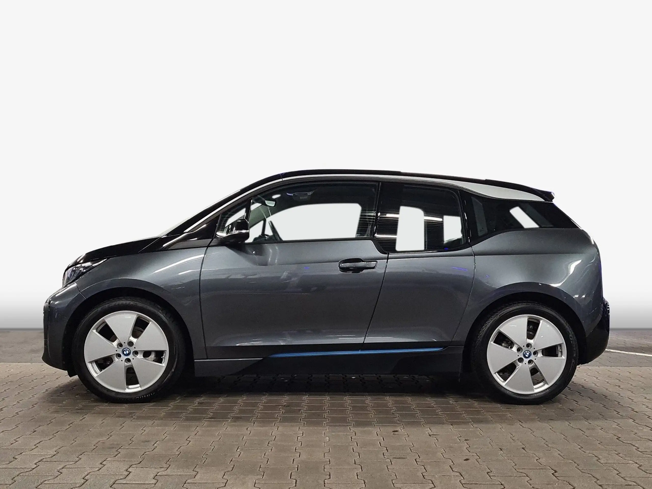 BMW - i3