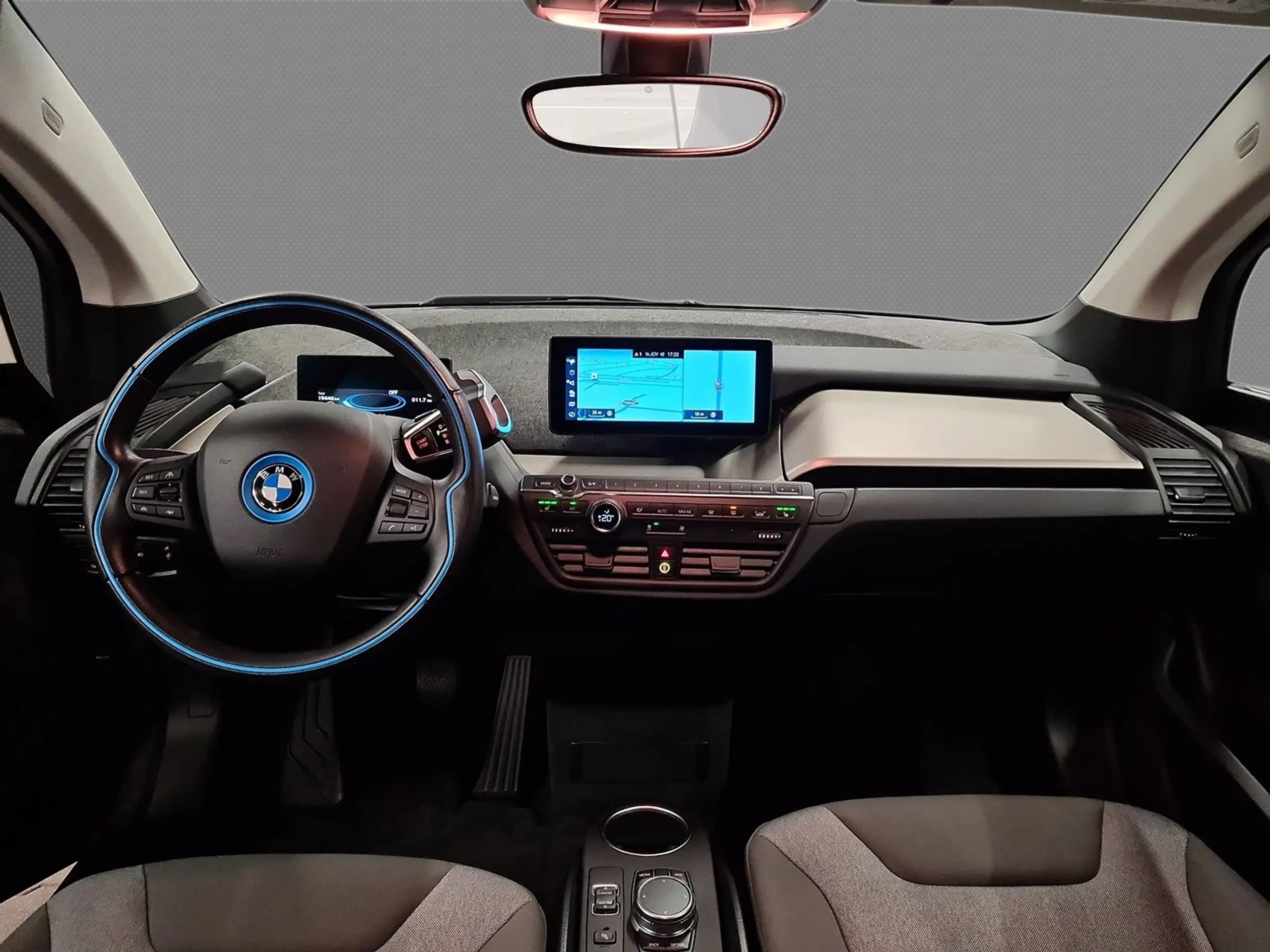 BMW - i3