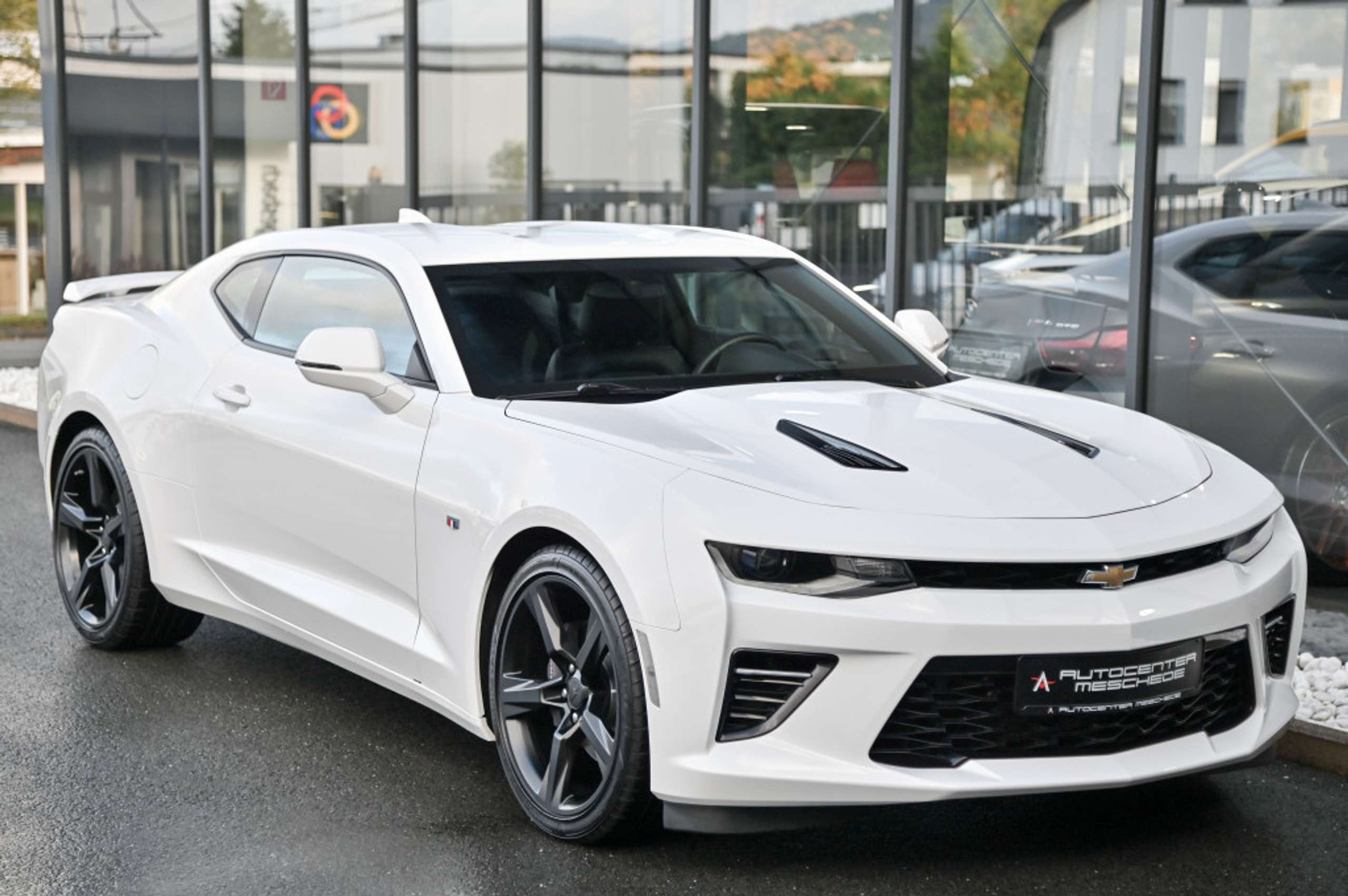 Chevrolet - Camaro