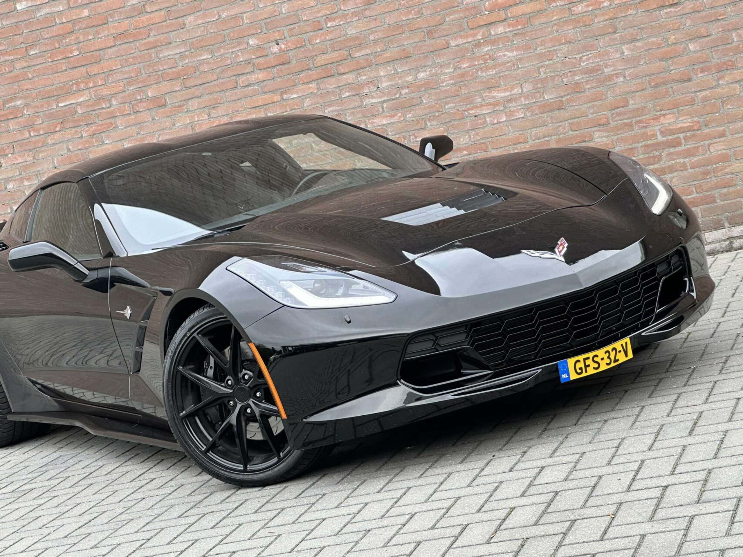 Chevrolet - Corvette