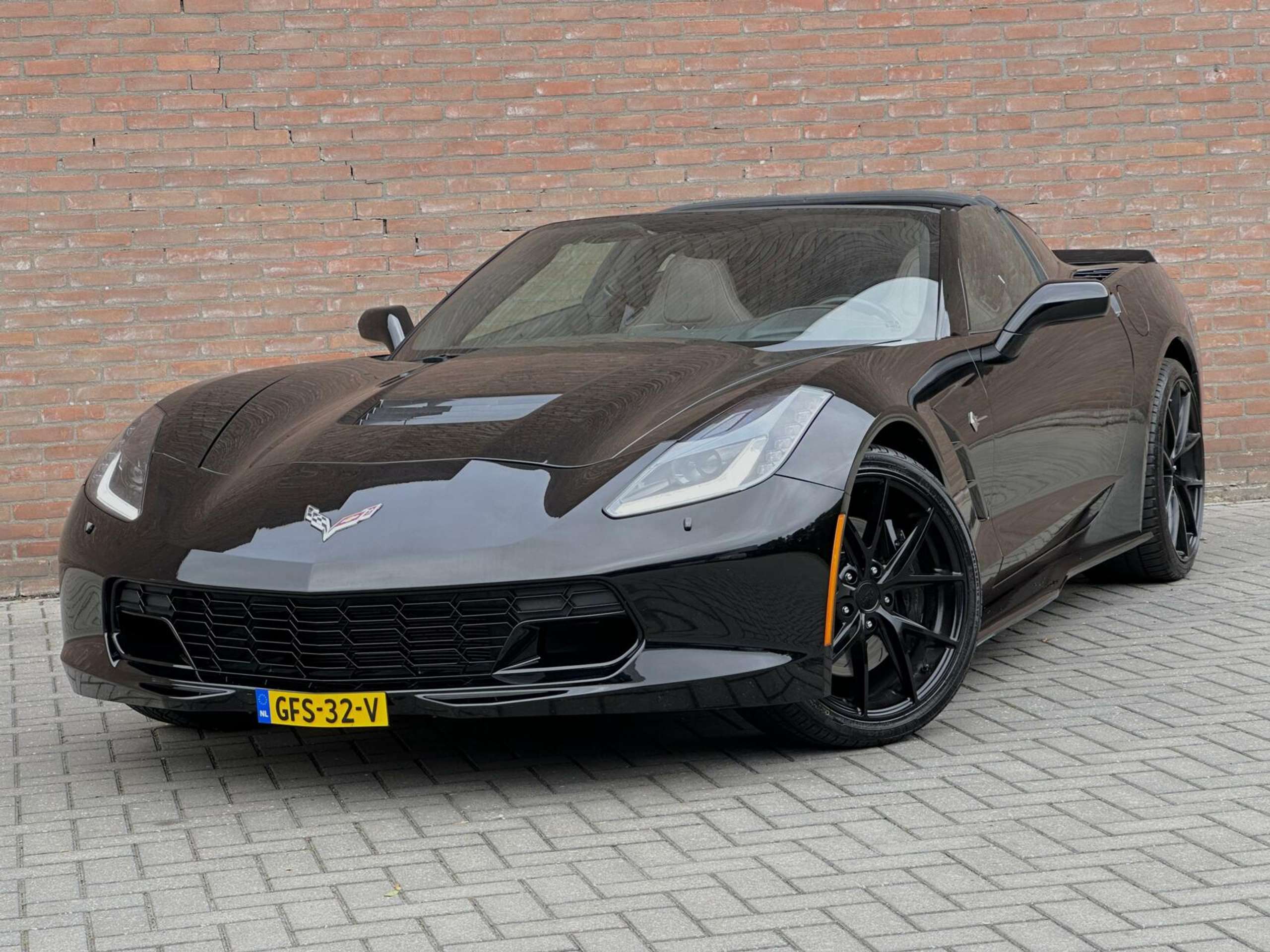 Chevrolet - Corvette