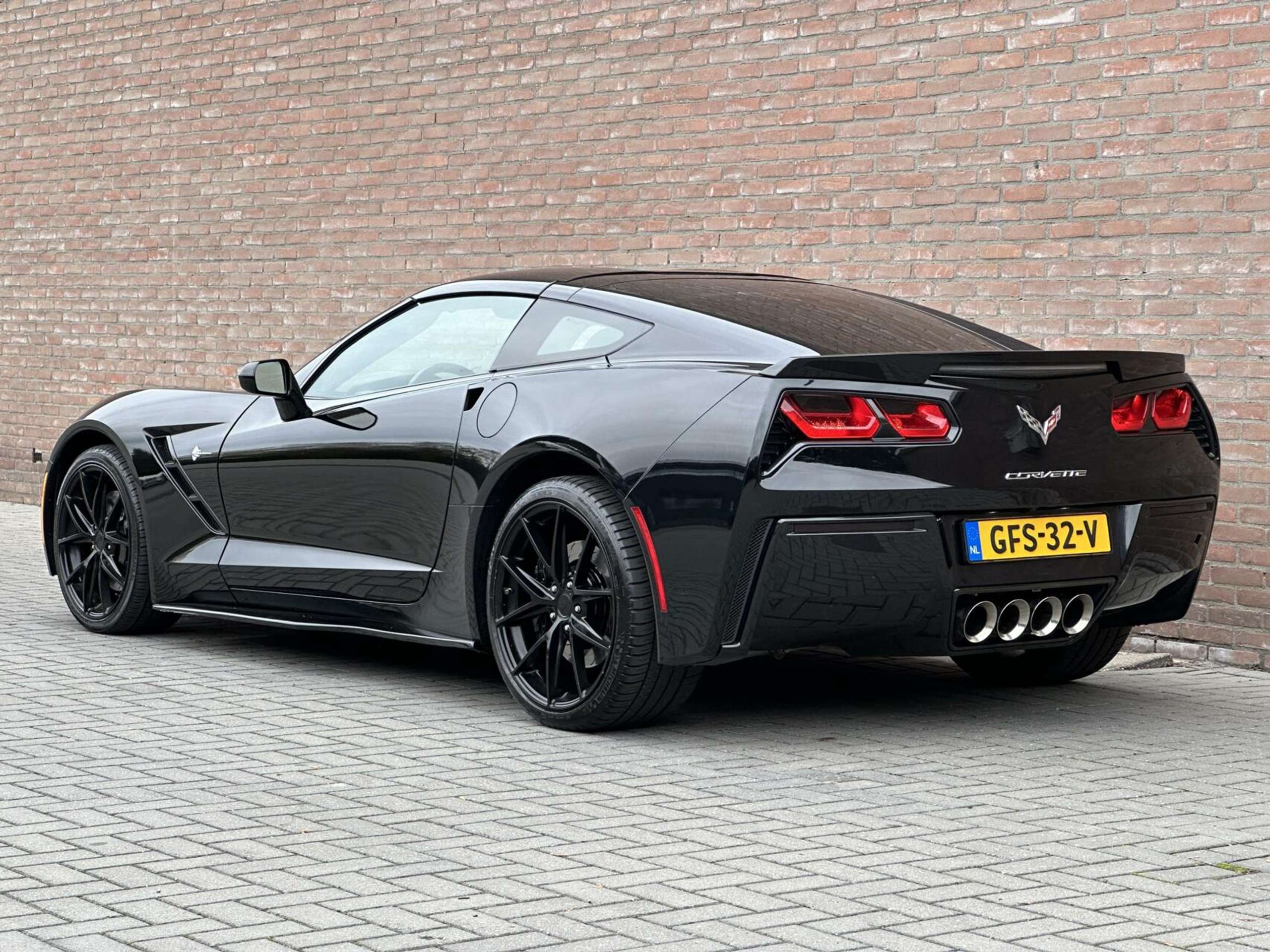 Chevrolet - Corvette