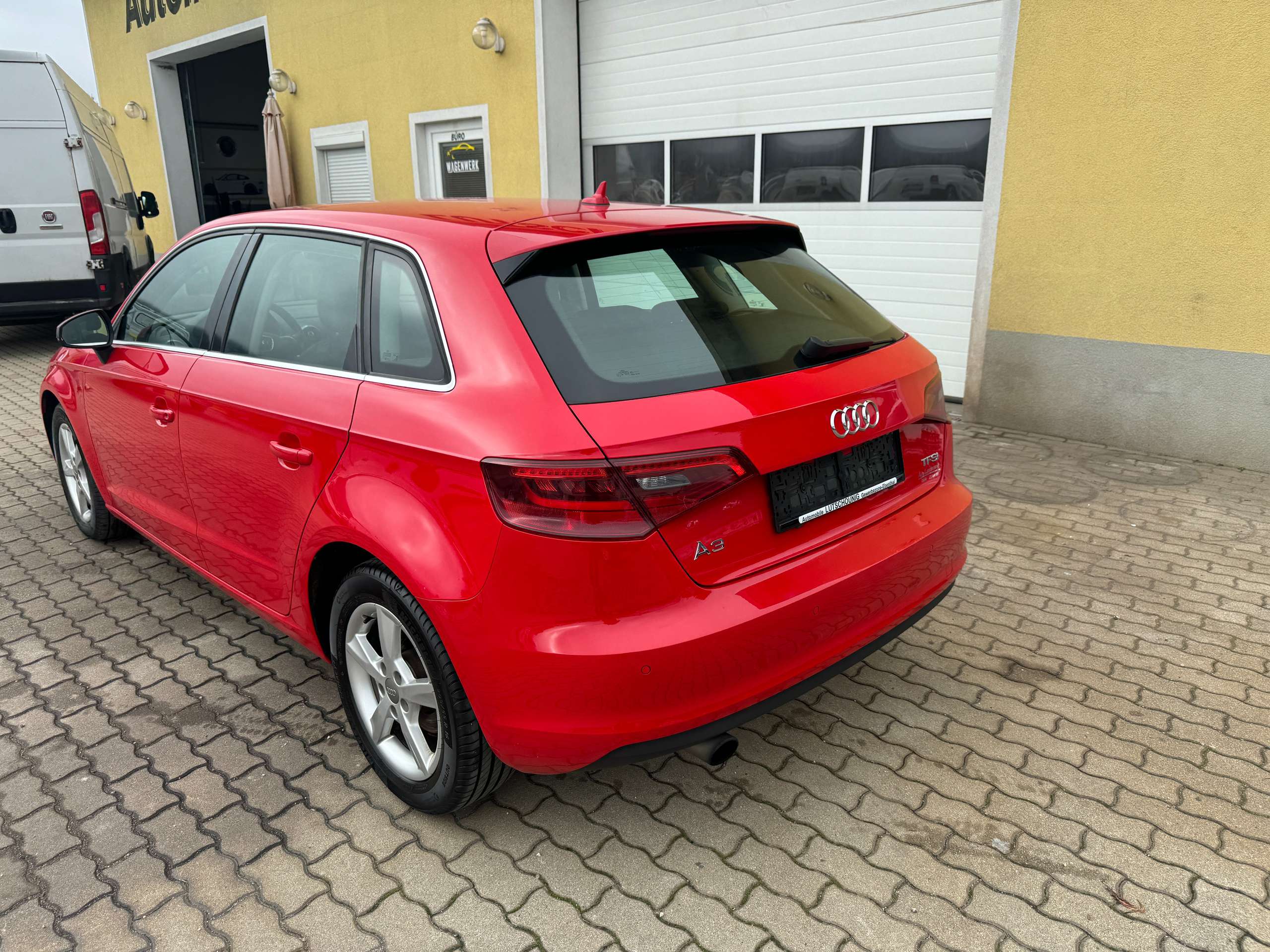 Audi - A3